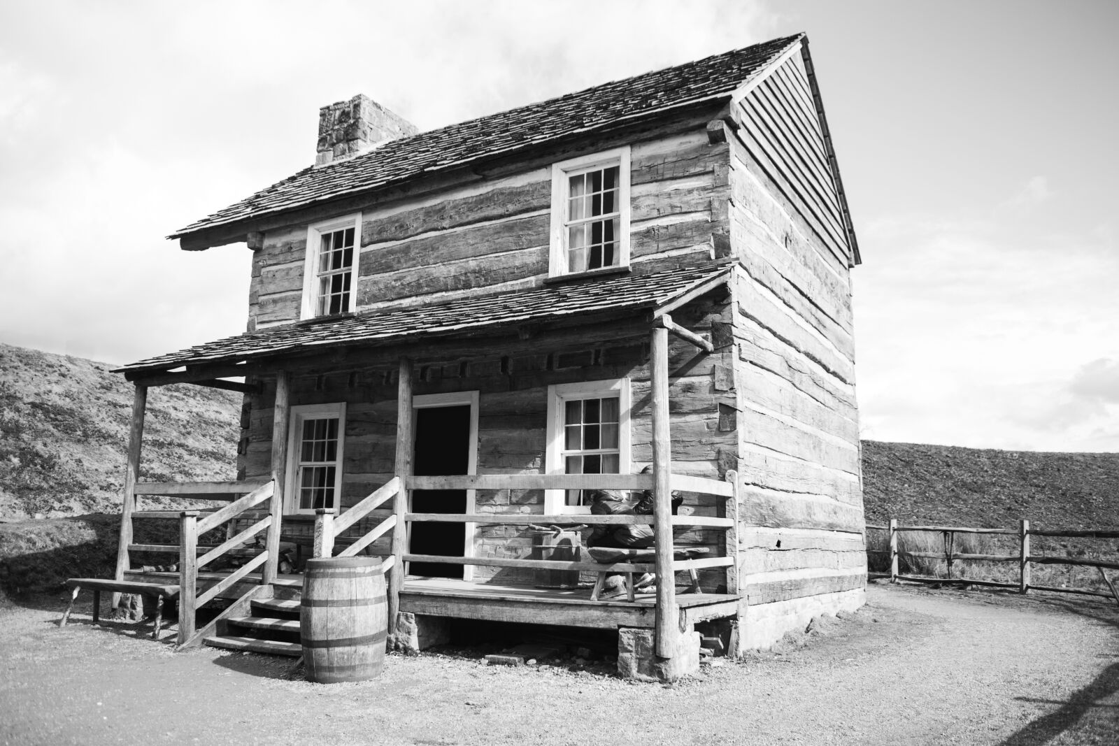 Nikon D3100 sample photo. House, scary, spooky photography