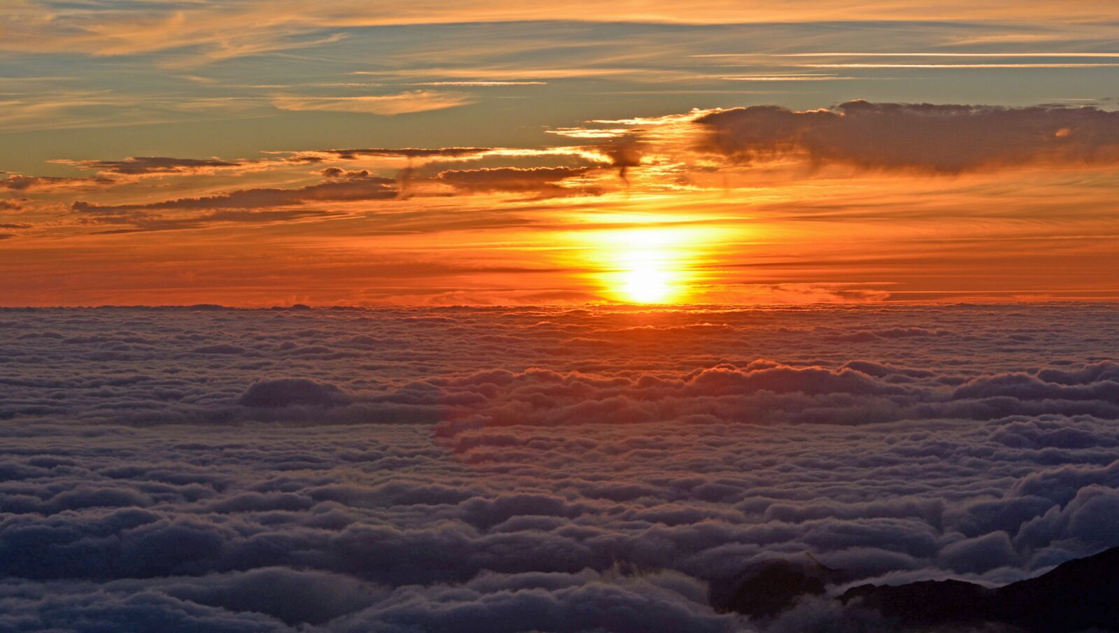 Nikon D5200 sample photo. Sunset, sun, clouds photography