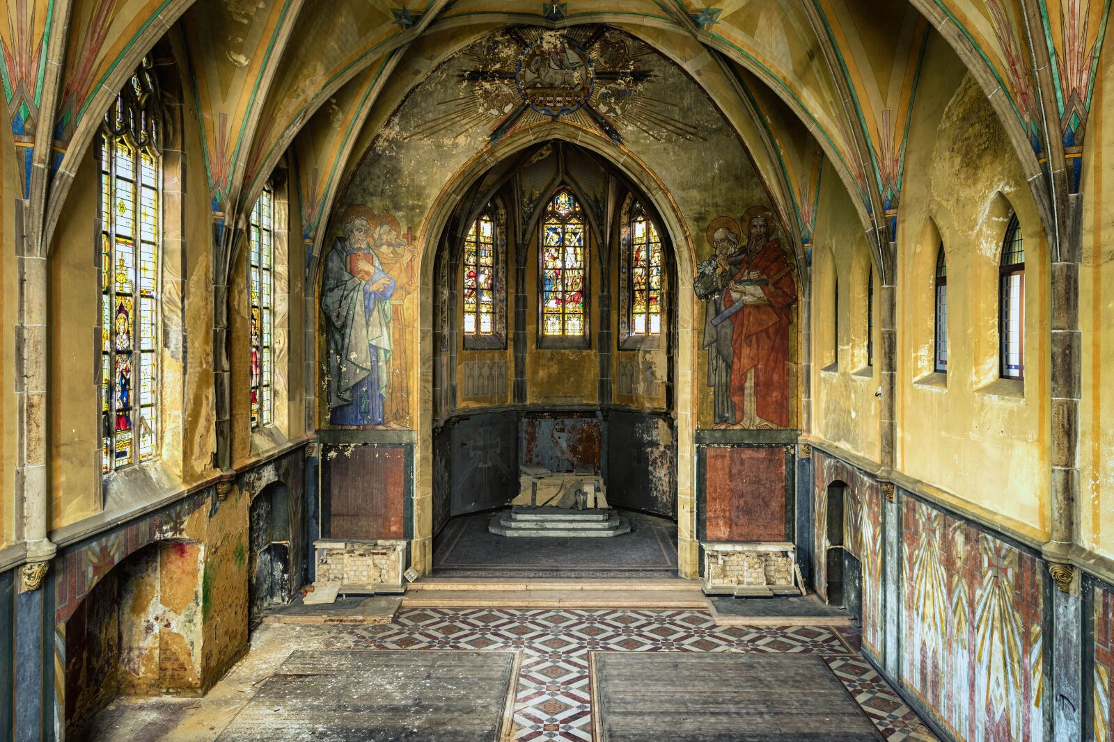 Nikon D3300 sample photo. Church, chapel, lost places photography