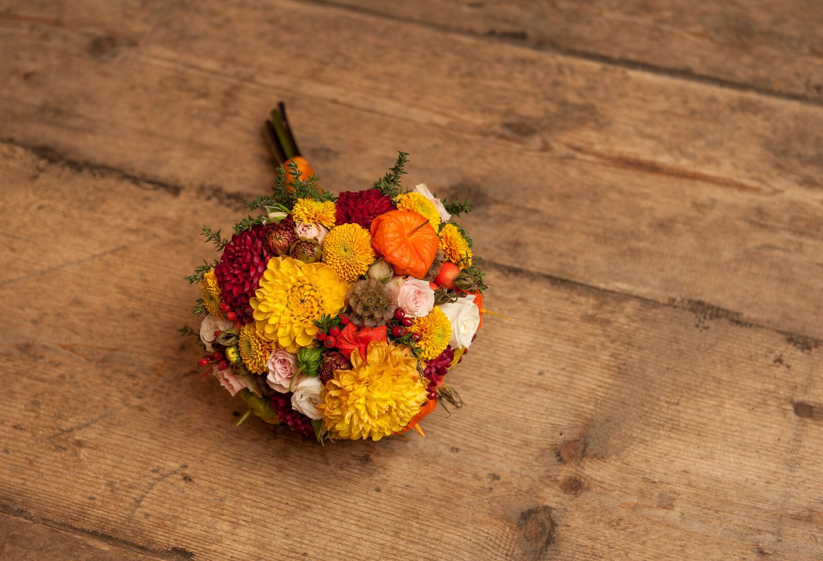 Nikon D3 sample photo. Flowers, wedding, bouquet photography