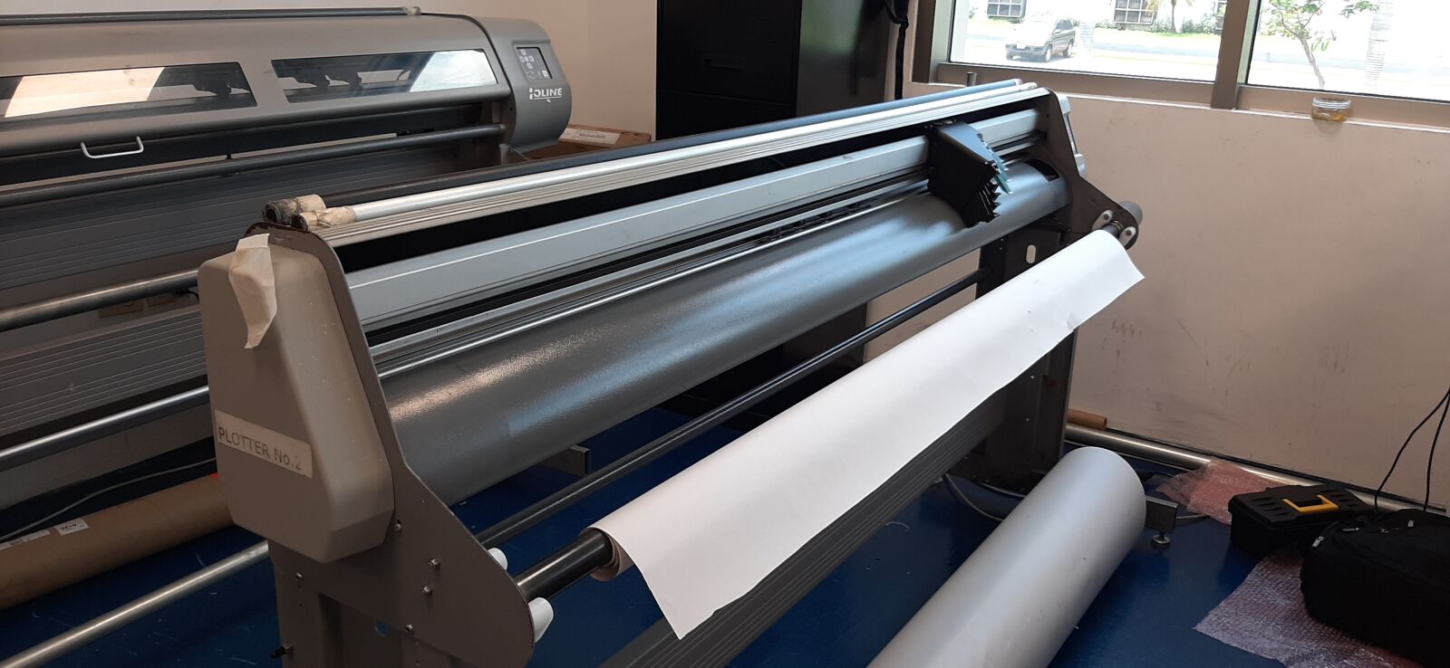 Samsung Galaxy A50 sample photo. Plotter, printer, office photography
