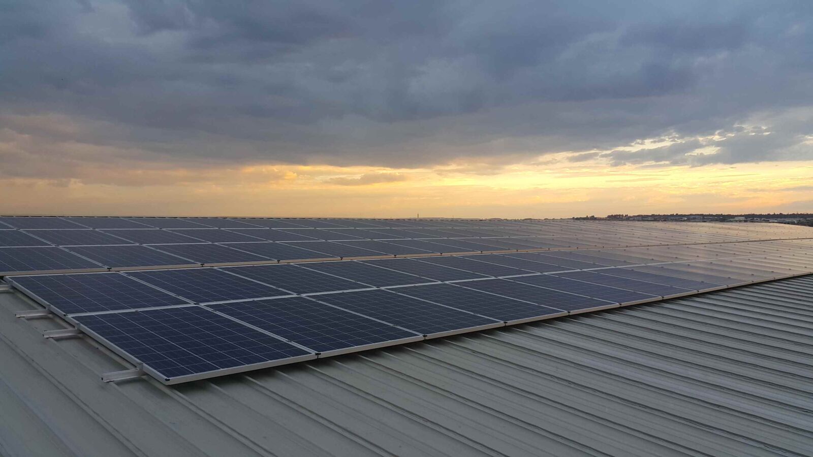 Samsung Galaxy Note4 sample photo. Solar energy, solar, electricity photography