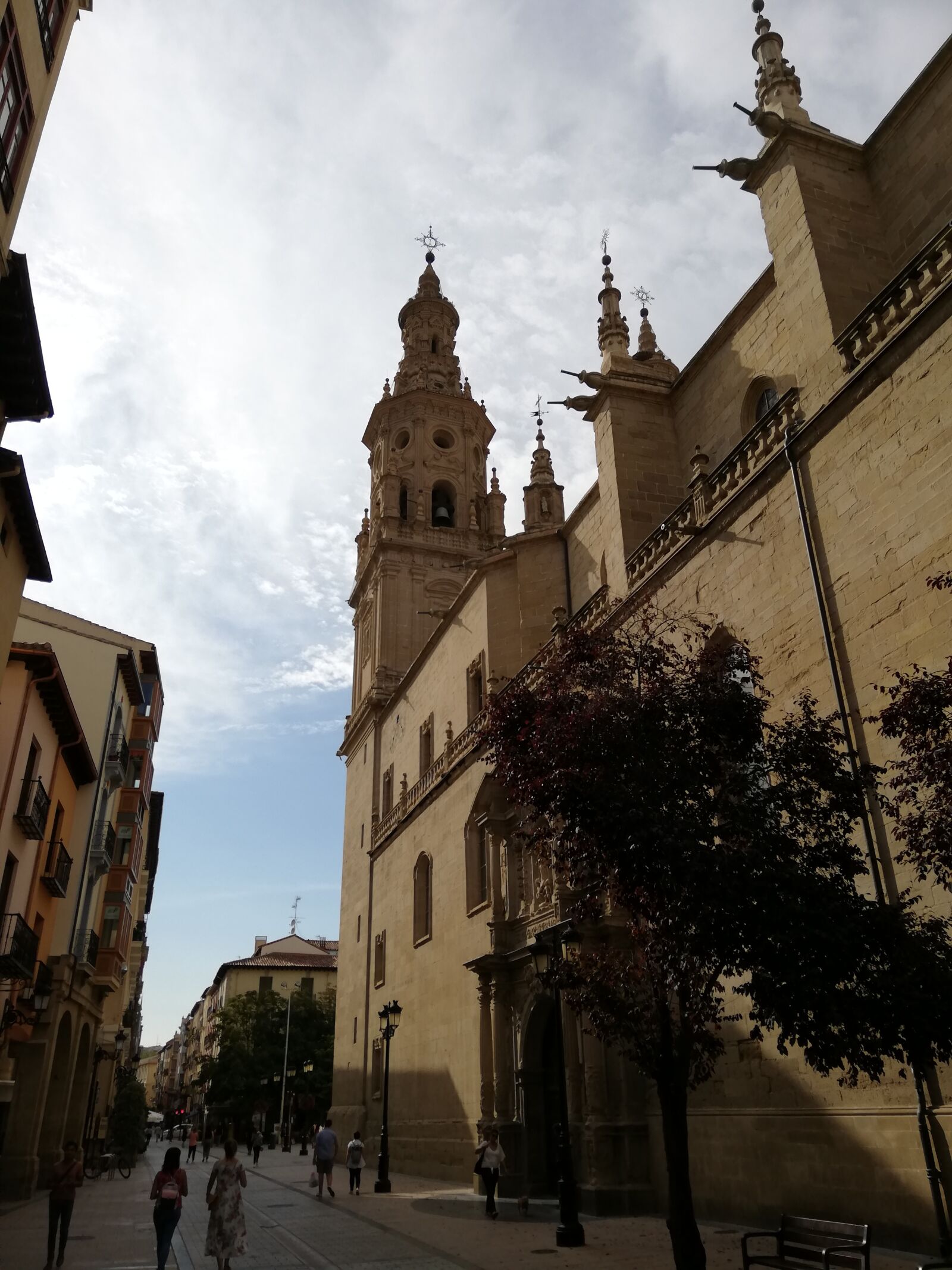 HUAWEI P20 lite sample photo. Spain, church, architecture photography