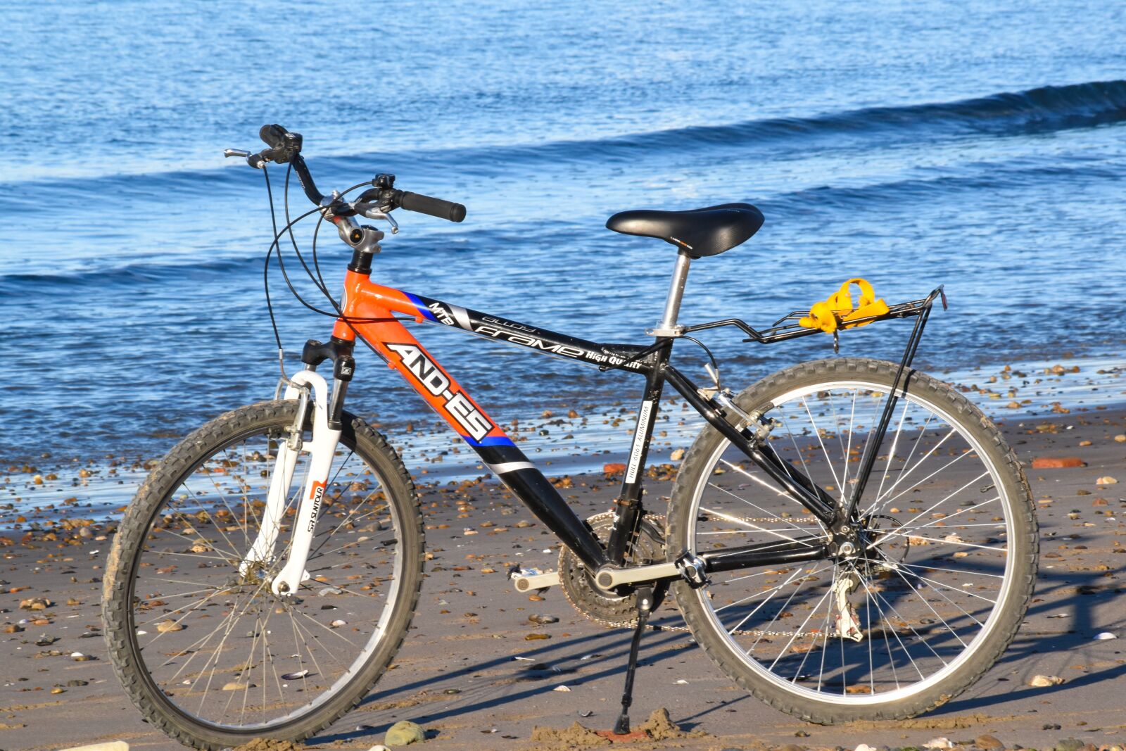 Nikon D5500 sample photo. Bicycle, beach, sea photography