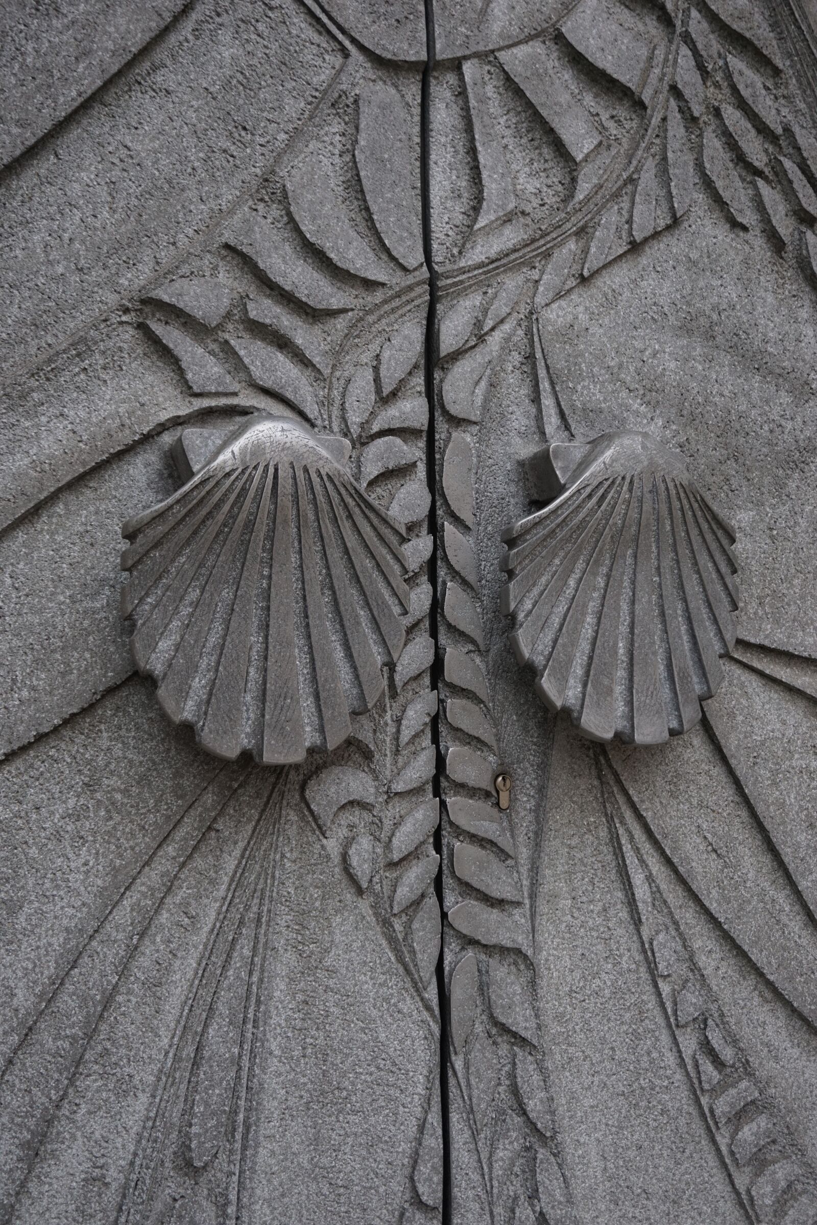 Sony E 16-50mm F3.5-5.6 PZ OSS sample photo. Church, goal, door photography
