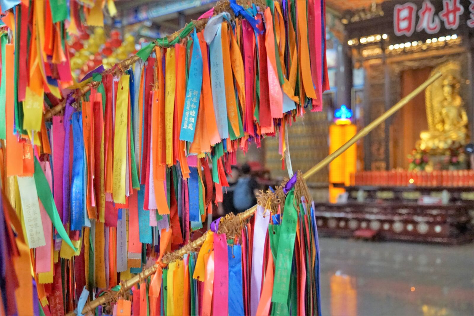 Sony DT 16-50mm F2.8 SSM sample photo. Music, stock, hang photography