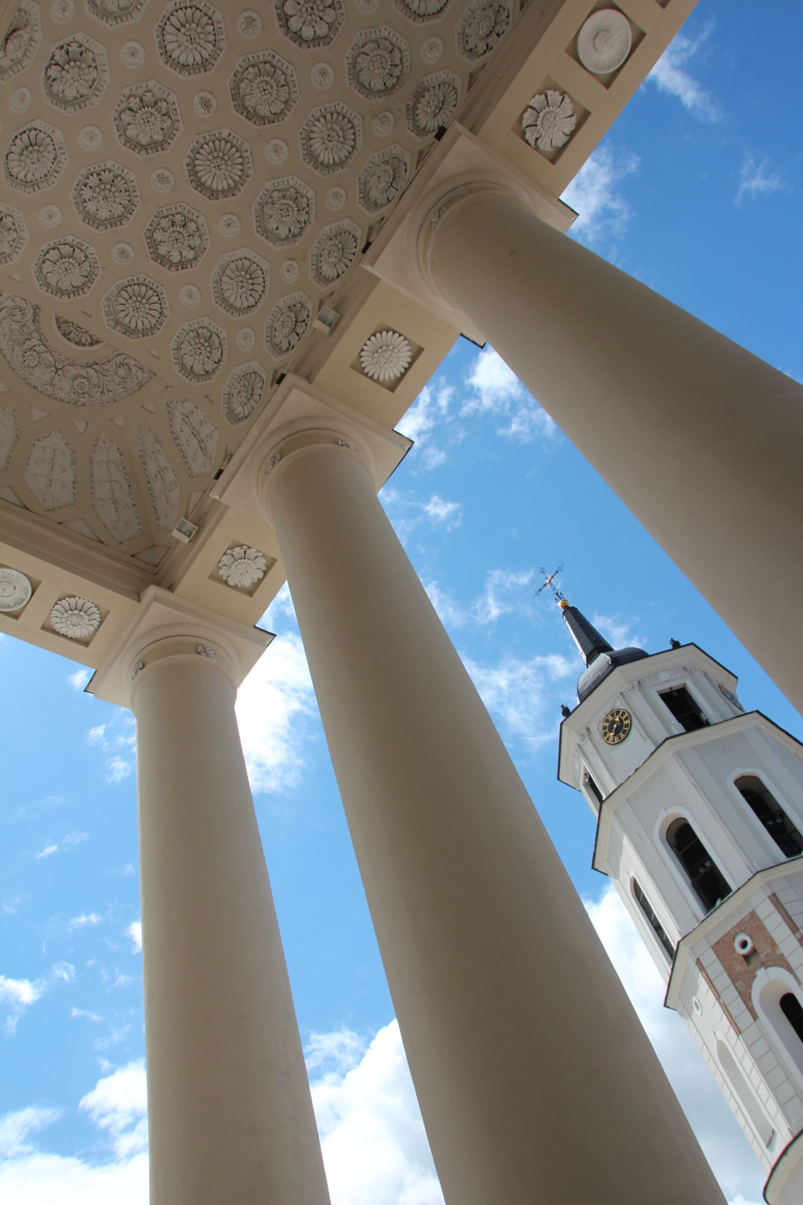 Canon EOS 600D (Rebel EOS T3i / EOS Kiss X5) sample photo. Archbishop, cathedral, vilnius photography