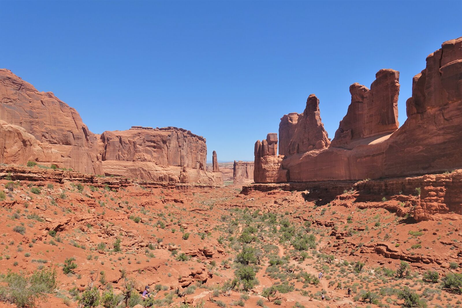 Sony Cyber-shot DSC-RX100 III sample photo. Hiking, red sandstone, utah photography