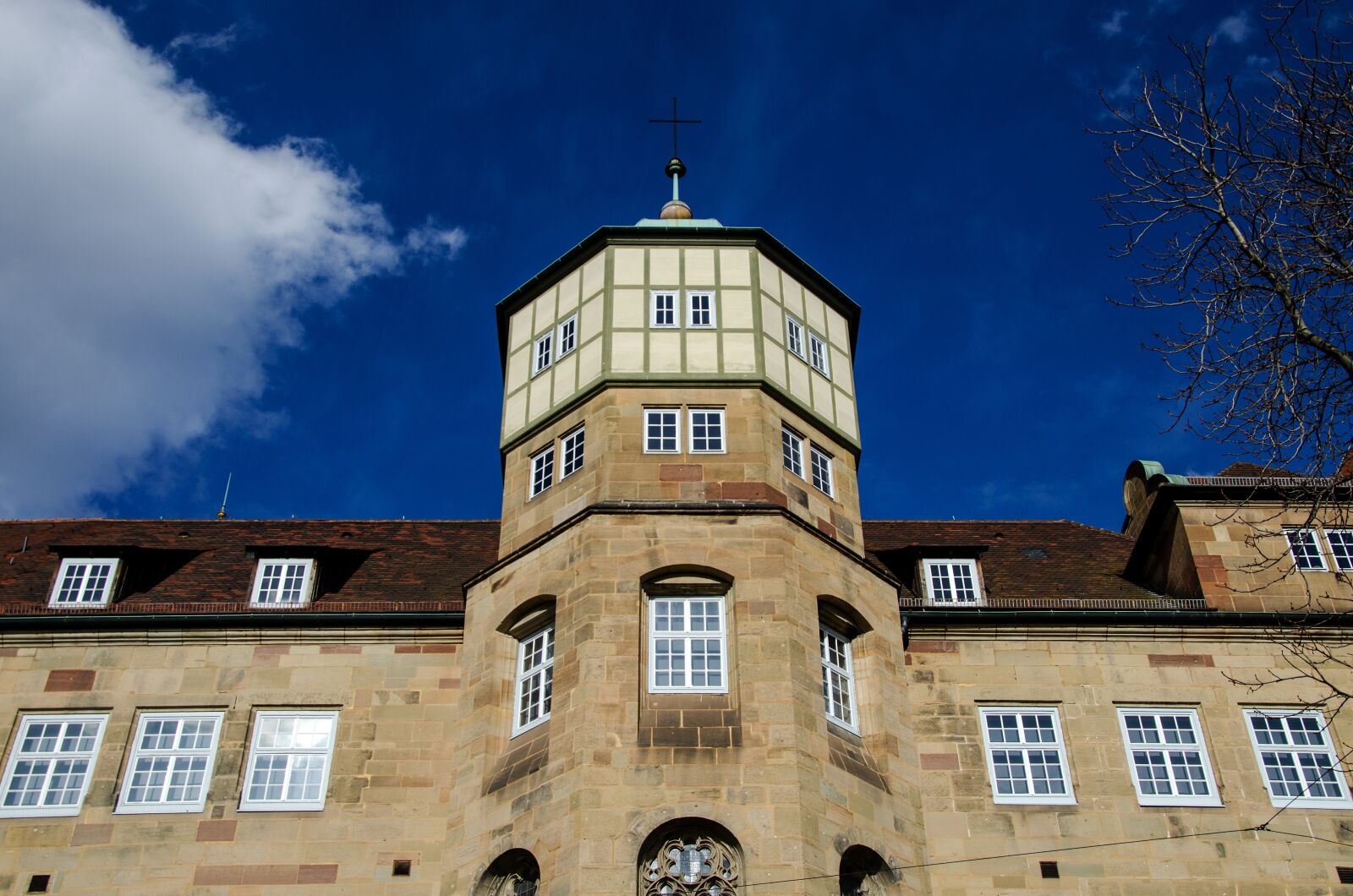 Nikon D5100 sample photo. Architecture, old, building photography