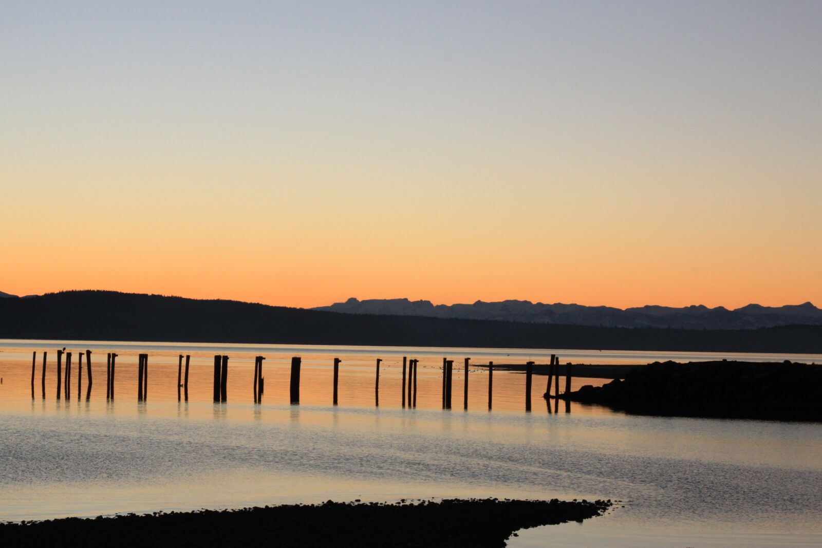 Canon EOS 500D (EOS Rebel T1i / EOS Kiss X3) sample photo. Sunset, beach, sea photography