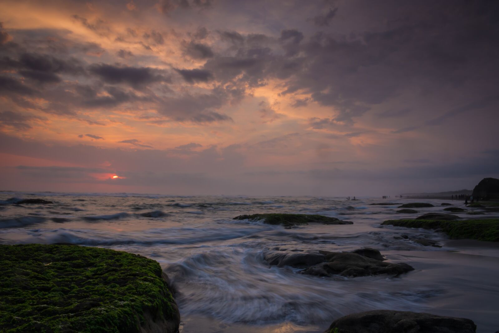 Canon EOS 750D (EOS Rebel T6i / EOS Kiss X8i) sample photo. Sunrise, sea, sky photography