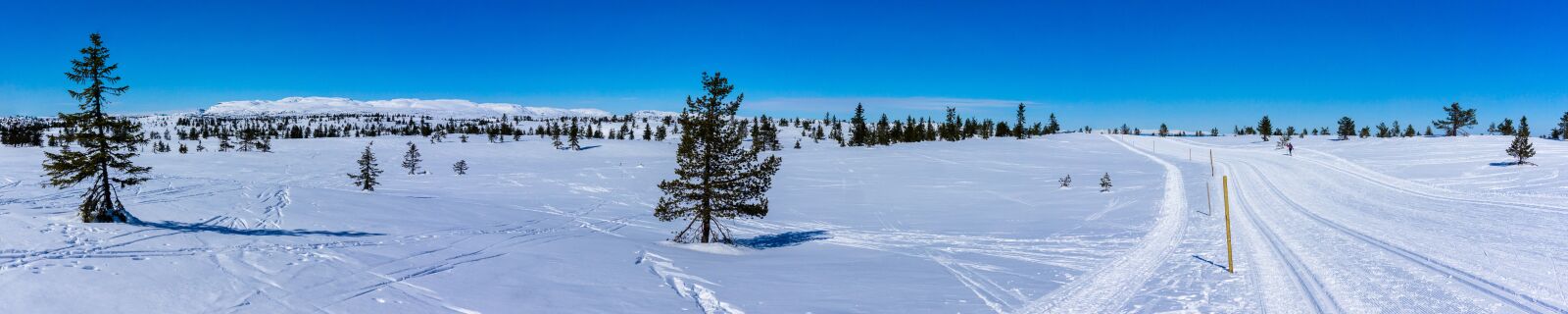 Sony E 16-50mm F3.5-5.6 PZ OSS sample photo. Snow, winter, panorama photography