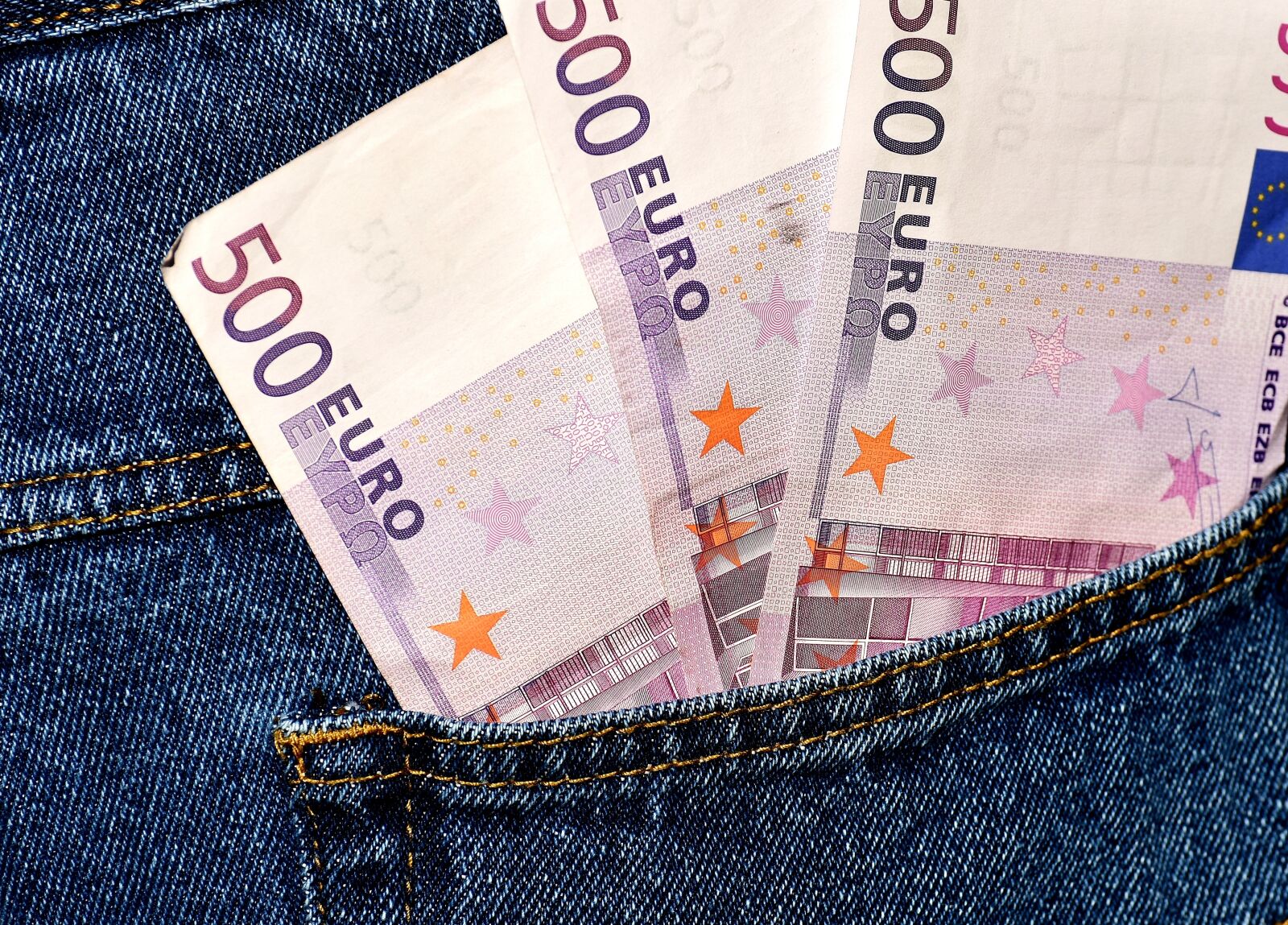 Nikon D7200 sample photo. Money, euro, jeans photography