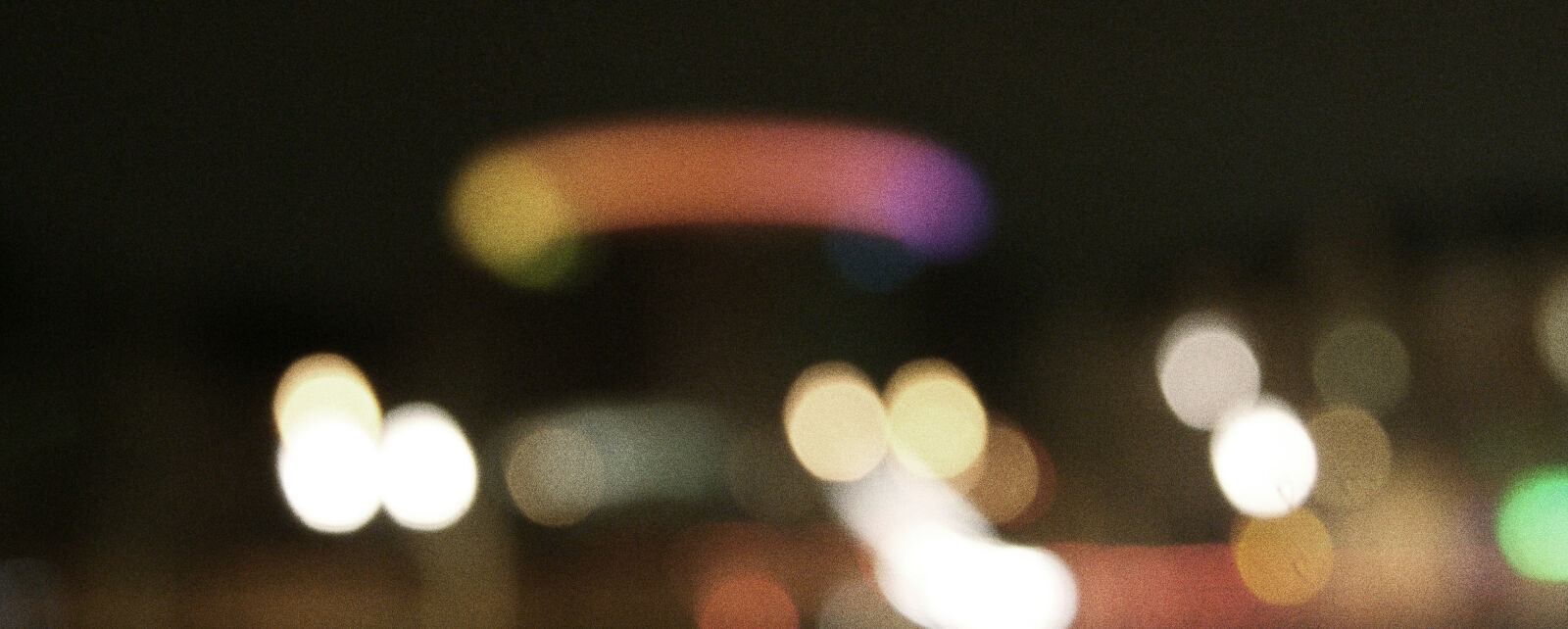 Sony Alpha DSLR-A230 sample photo. Blur, rainbow photography