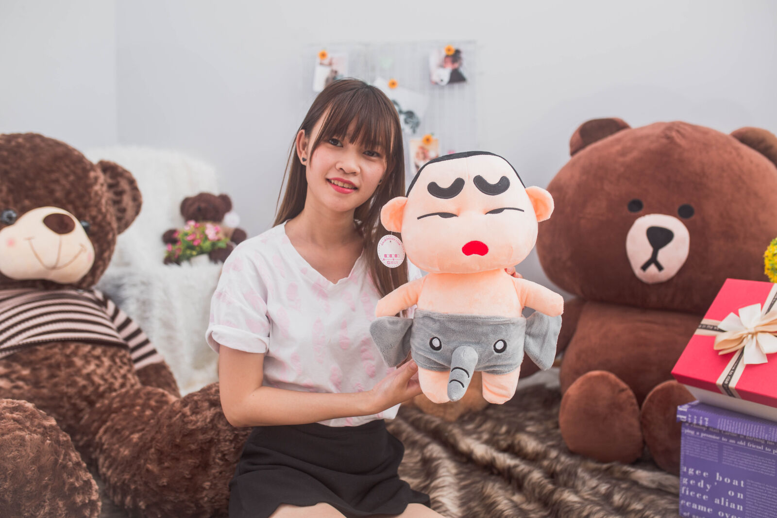 Sigma 35mm F1.4 DG HSM Art sample photo. Brown, comic, funny, shin photography