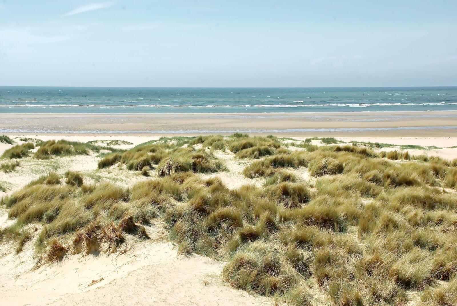 Pentax K200D sample photo. The touquet, beach, dunes photography