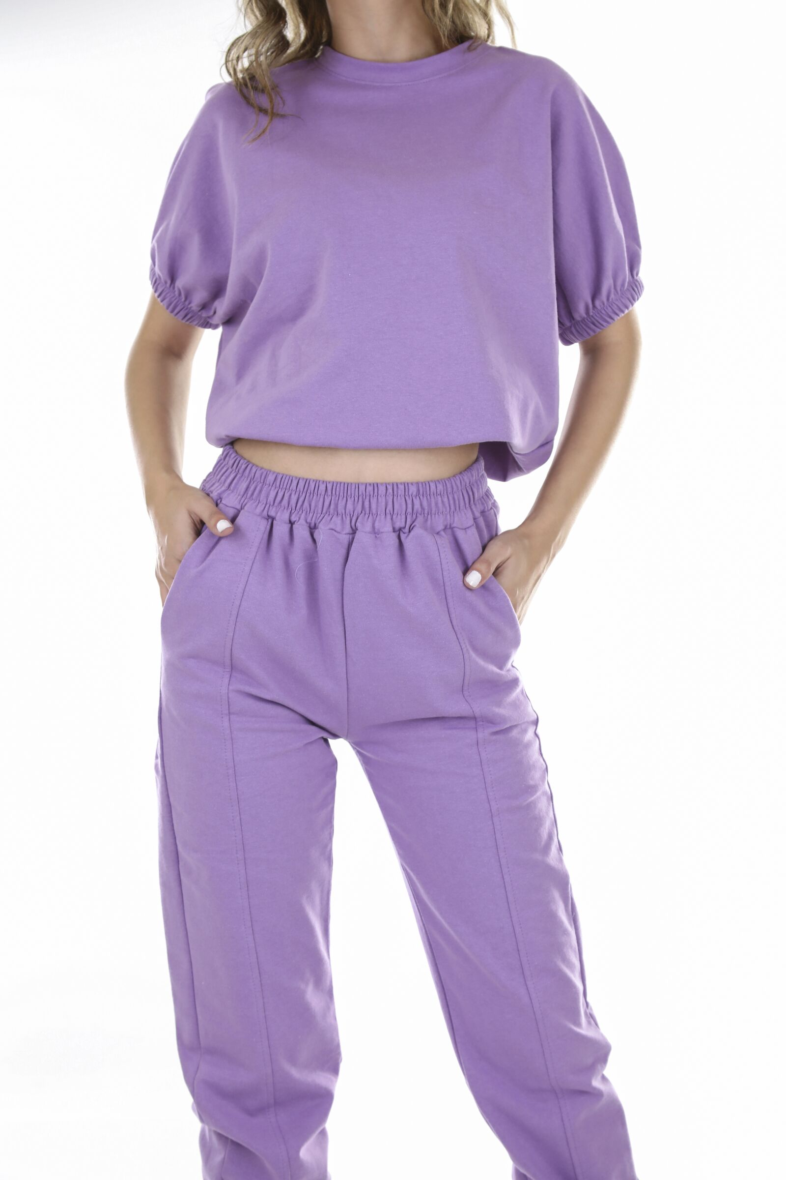Canon EOS 5D Mark IV sample photo. Purple, fashion, clothes photography