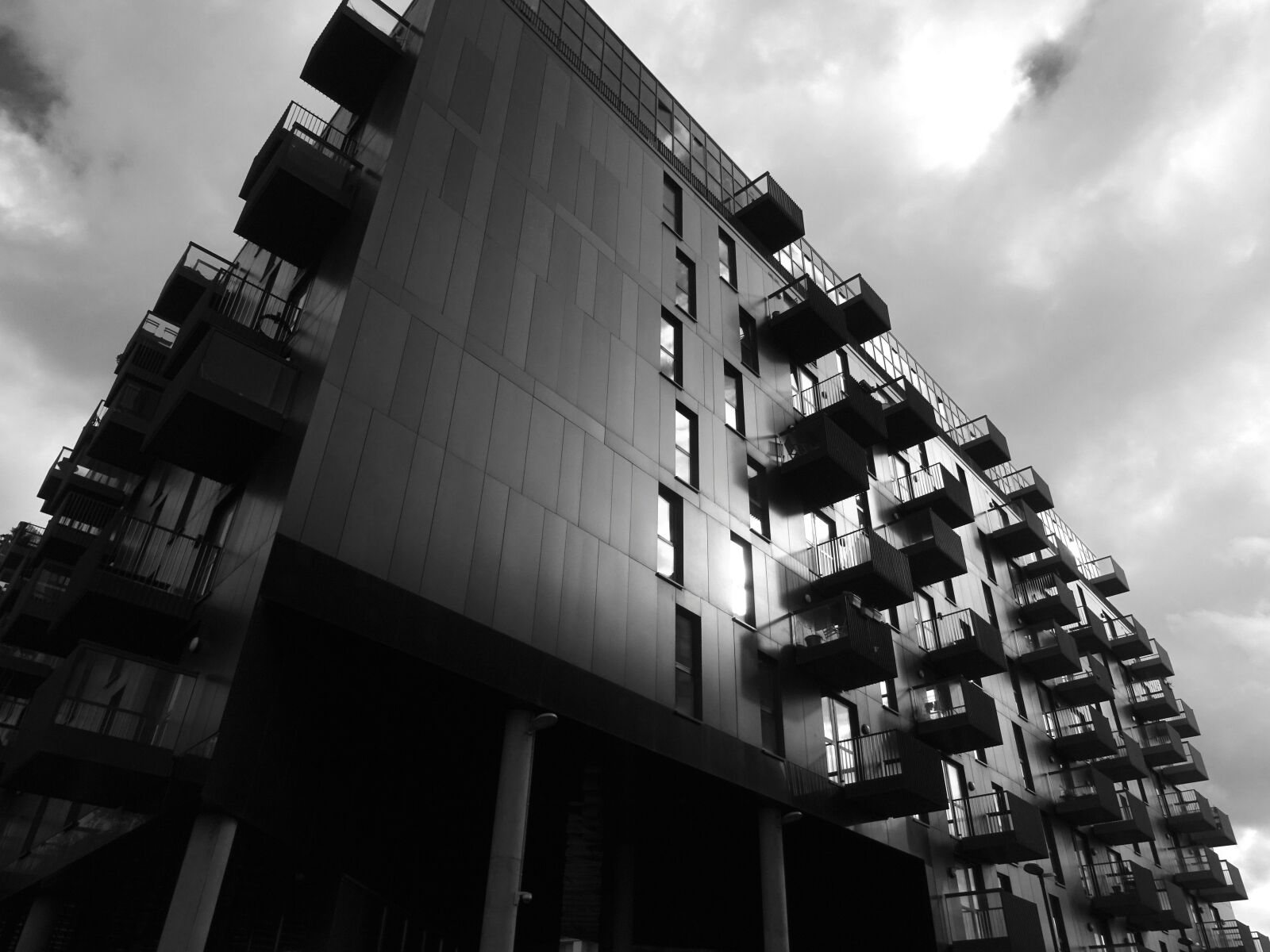 Sony DSC-HX60 sample photo. Architectural, design, architecture, balcony photography