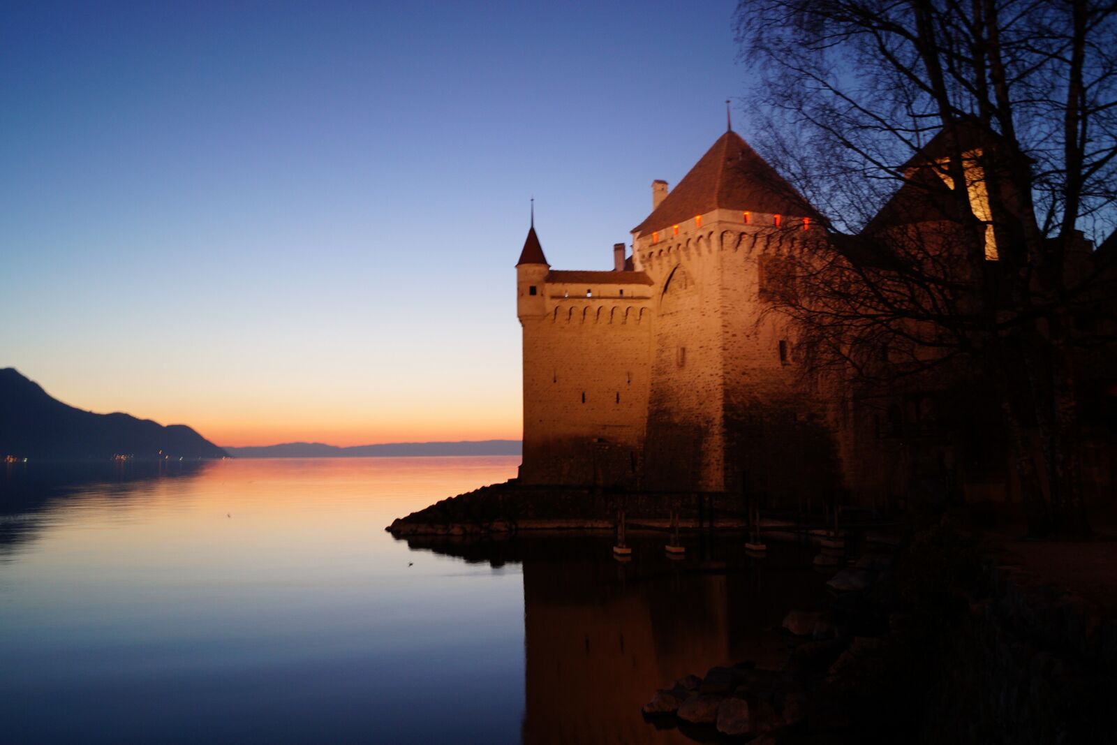 Sony DT 18-55mm F3.5-5.6 SAM II sample photo. Chateau, castle, architecture photography