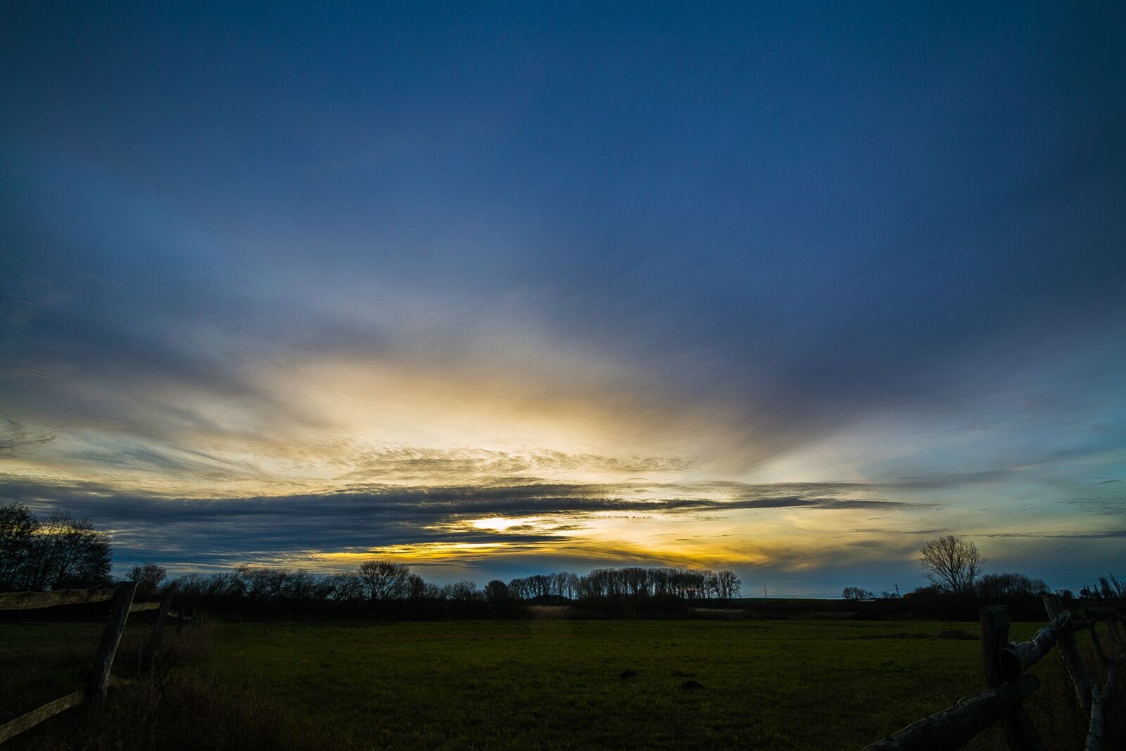 Nikon D3100 sample photo. Sky, clouds, evening hour photography