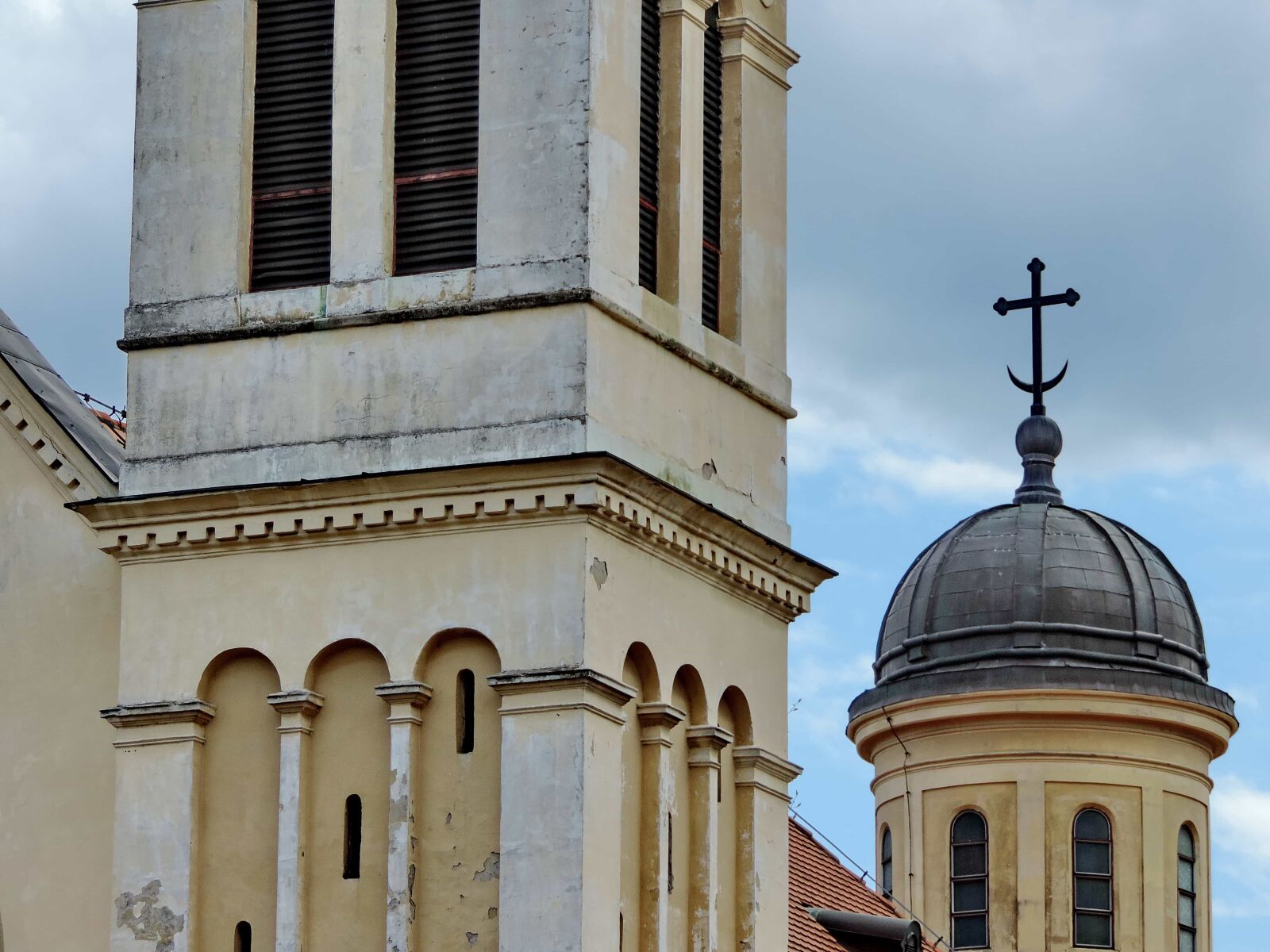 Nikon Coolpix P520 sample photo. Catholic, christianity, heritage, islam photography