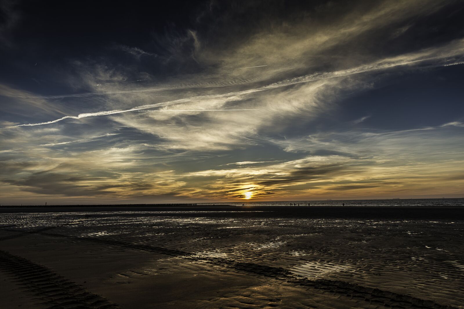 Nikon D800 sample photo. North sea, sunset, watts photography