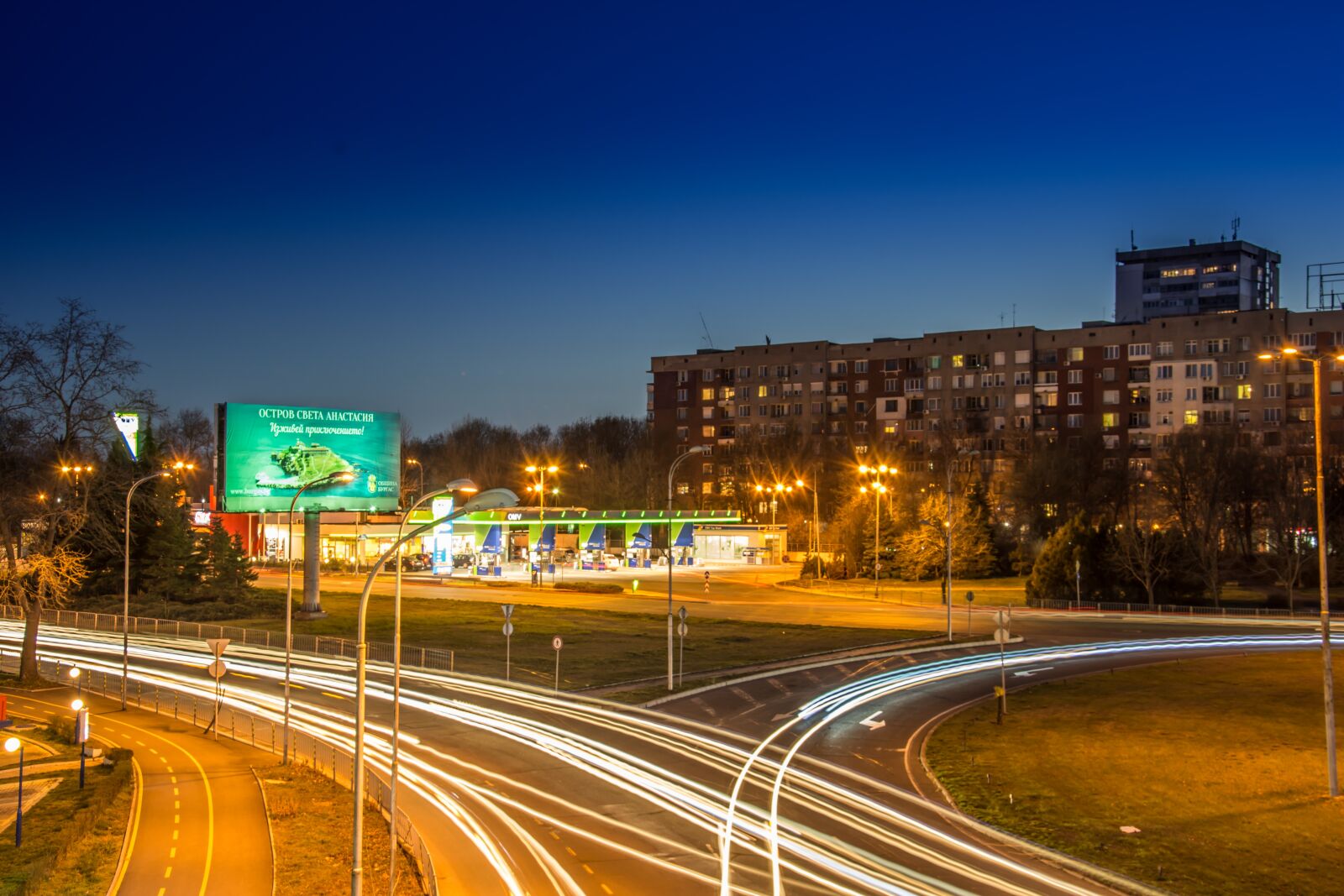 Nikon D7200 sample photo. Traffic, sunset, burgas photography