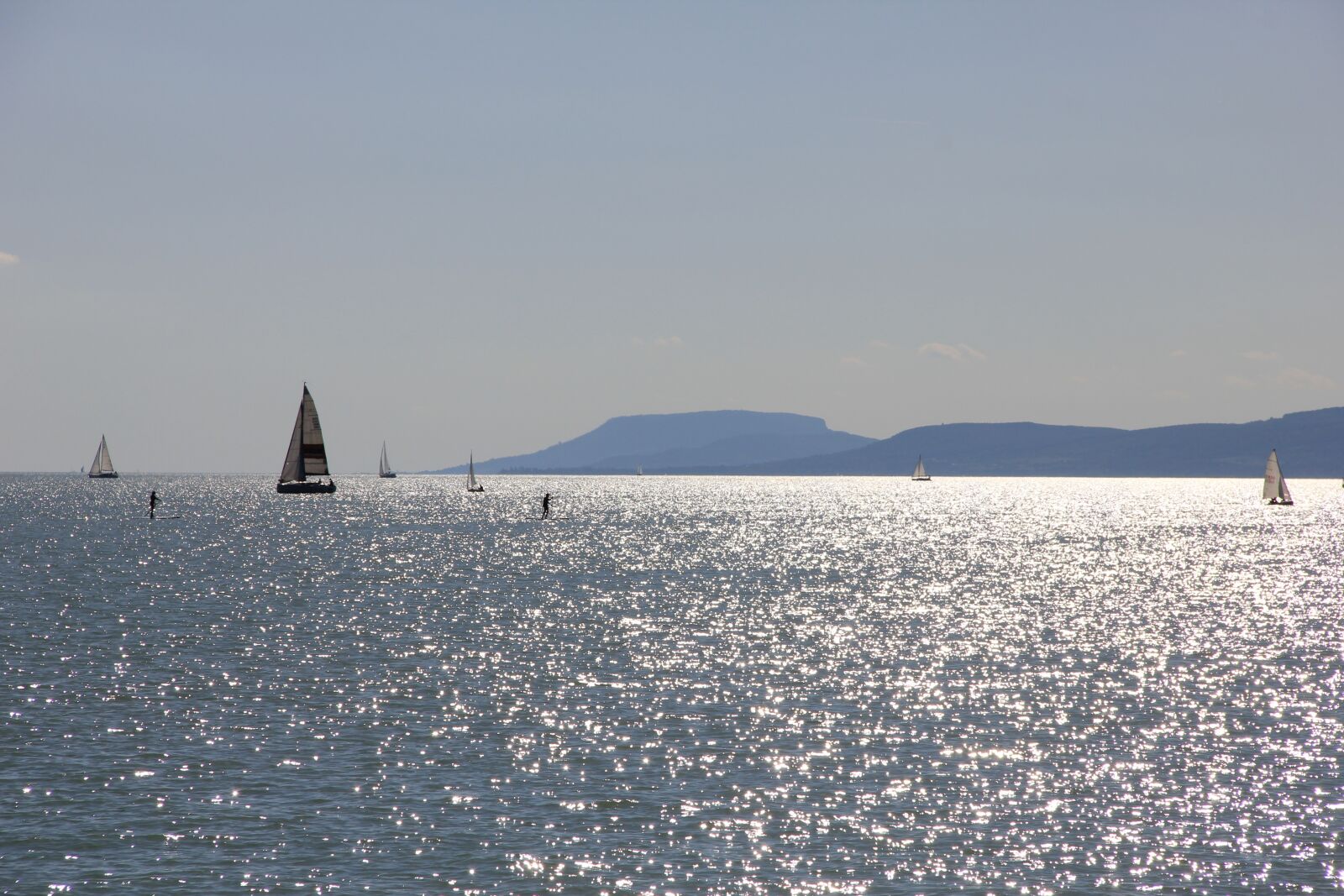 Canon EOS 550D (EOS Rebel T2i / EOS Kiss X4) sample photo. Water, lake balaton, ships photography