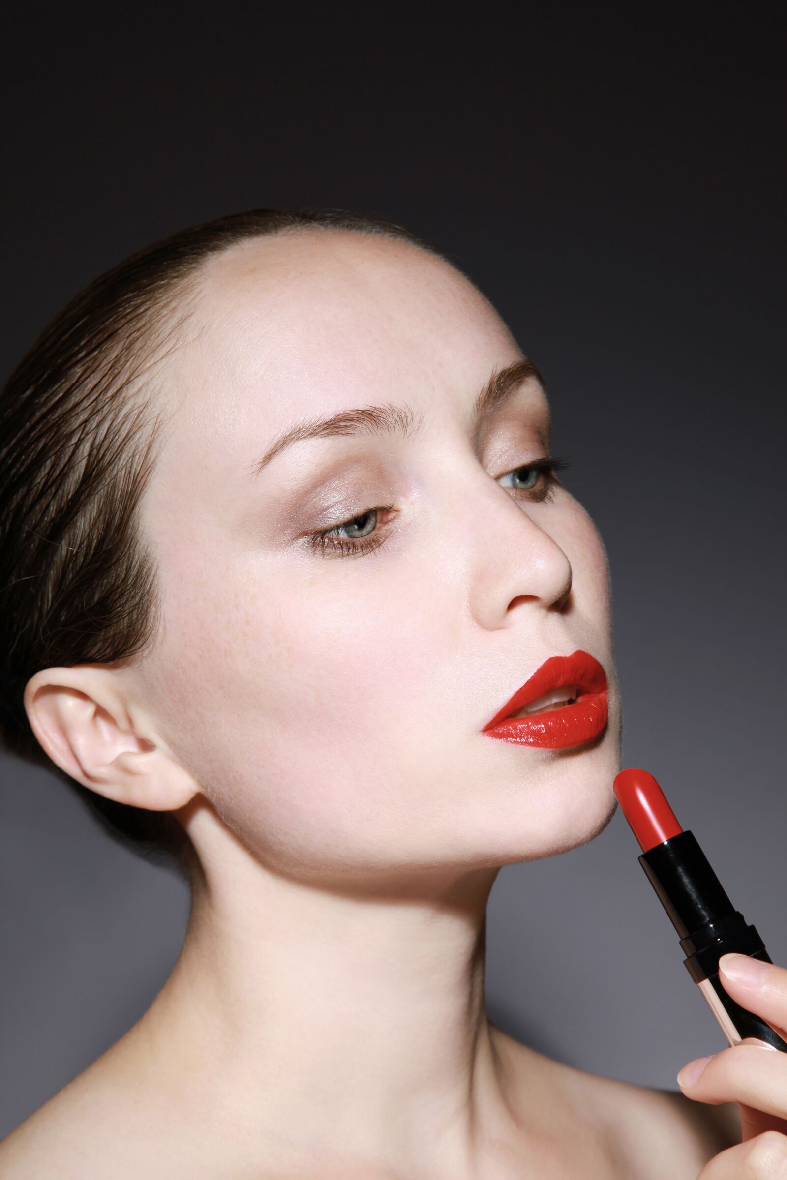 Canon EOS 5D Mark II sample photo. Woman, female, red photography