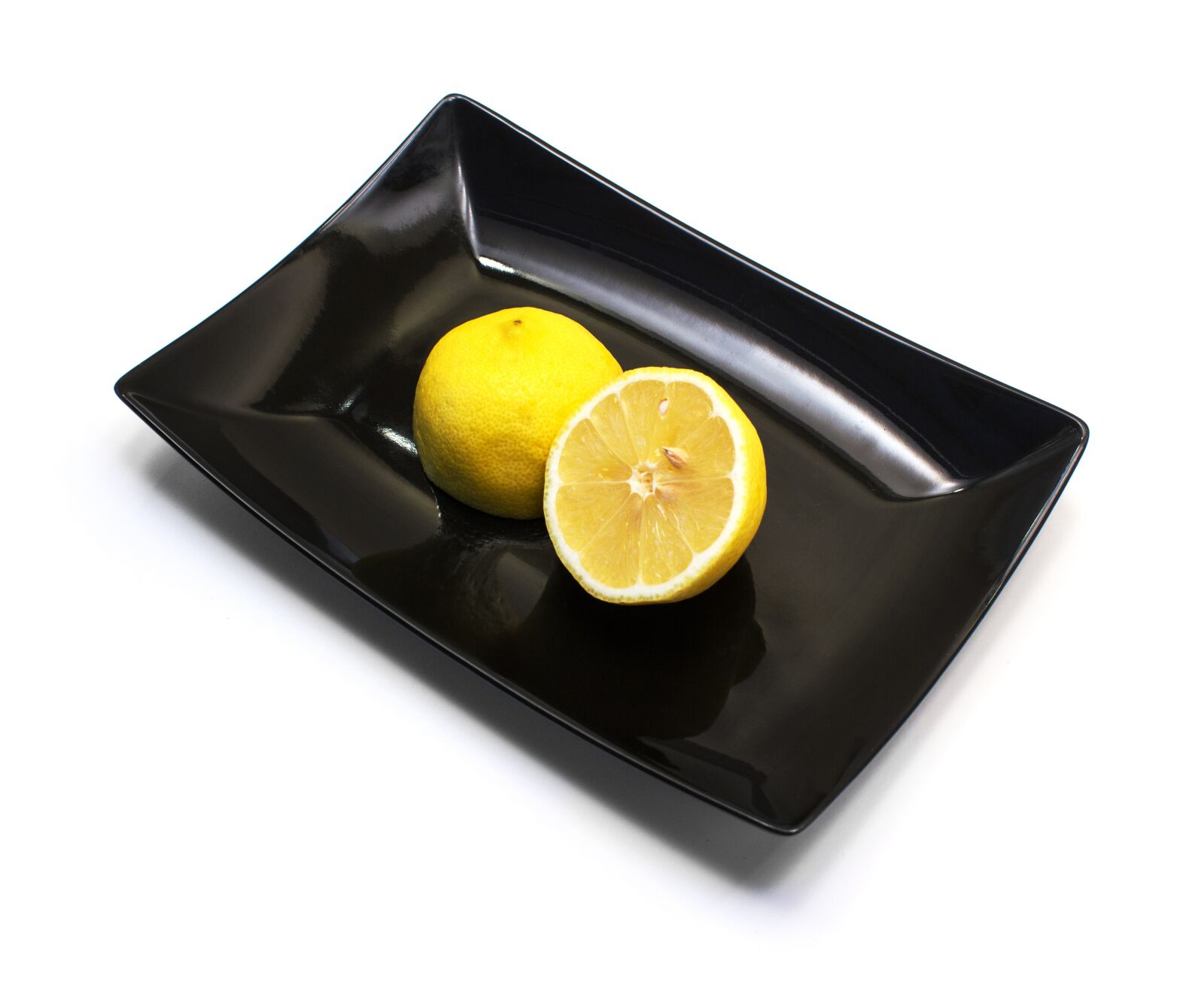 Canon EF-S 18-55mm F3.5-5.6 IS sample photo. Lemon, fruit, food photography
