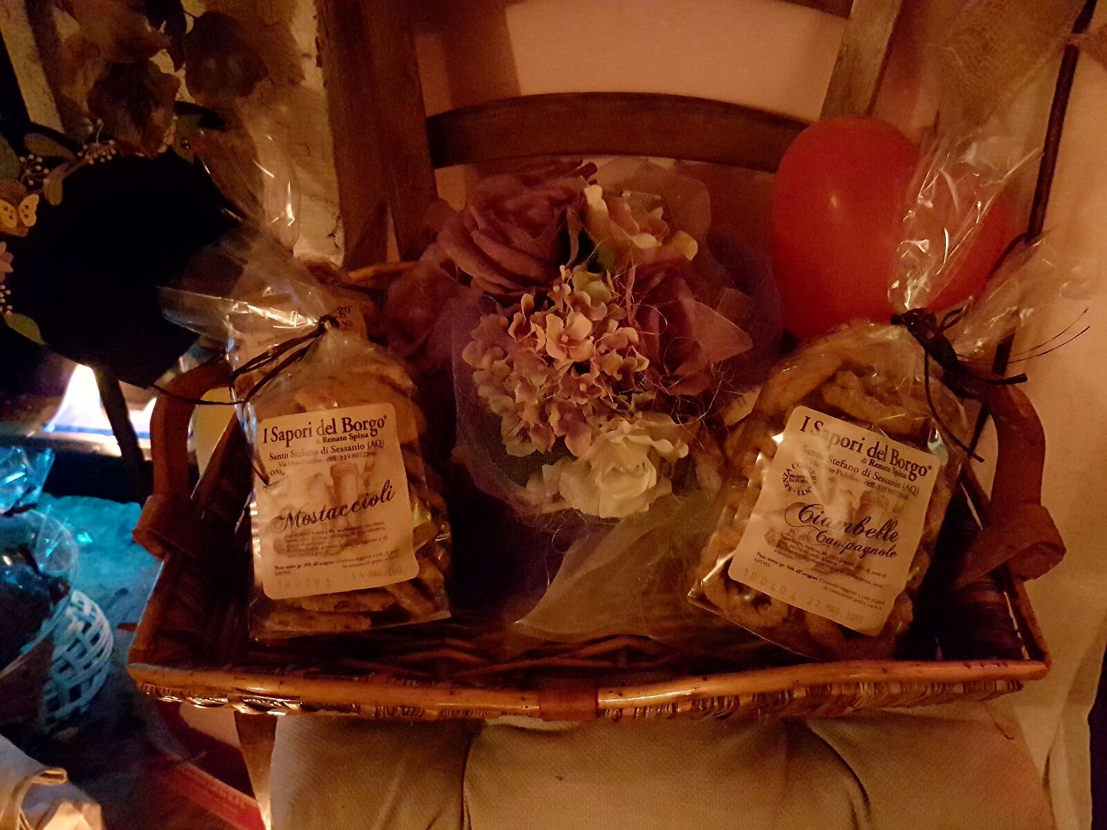 Samsung Galaxy S7 Edge sample photo. Biscuits, images, christmas photography