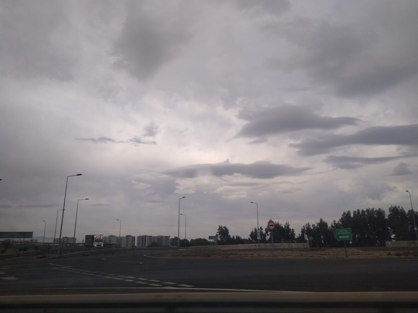 Motorola moto g(7) power sample photo. Nubes, la serena, lluvia photography