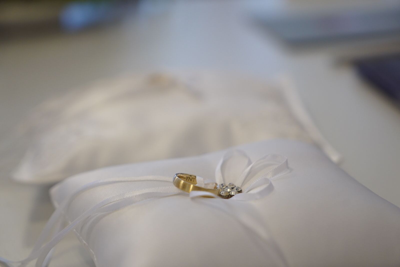 Sony a7S + Sony Vario Tessar T* FE 24-70mm F4 ZA OSS sample photo. Wedding rings, marriage ceremony photography
