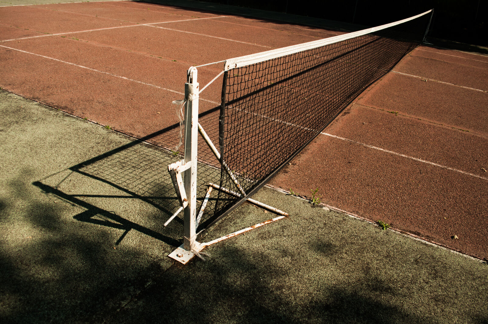 Nikon D5000 sample photo. Sport, tennis, old, net photography