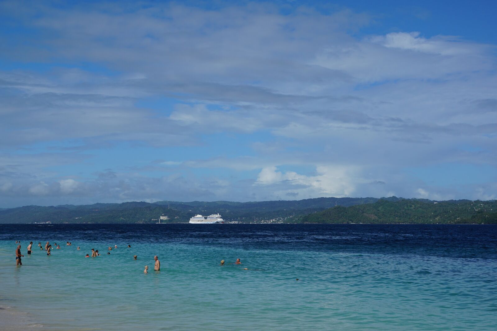 Sony DT 16-50mm F2.8 SSM sample photo. Levantado, island, caribbean photography