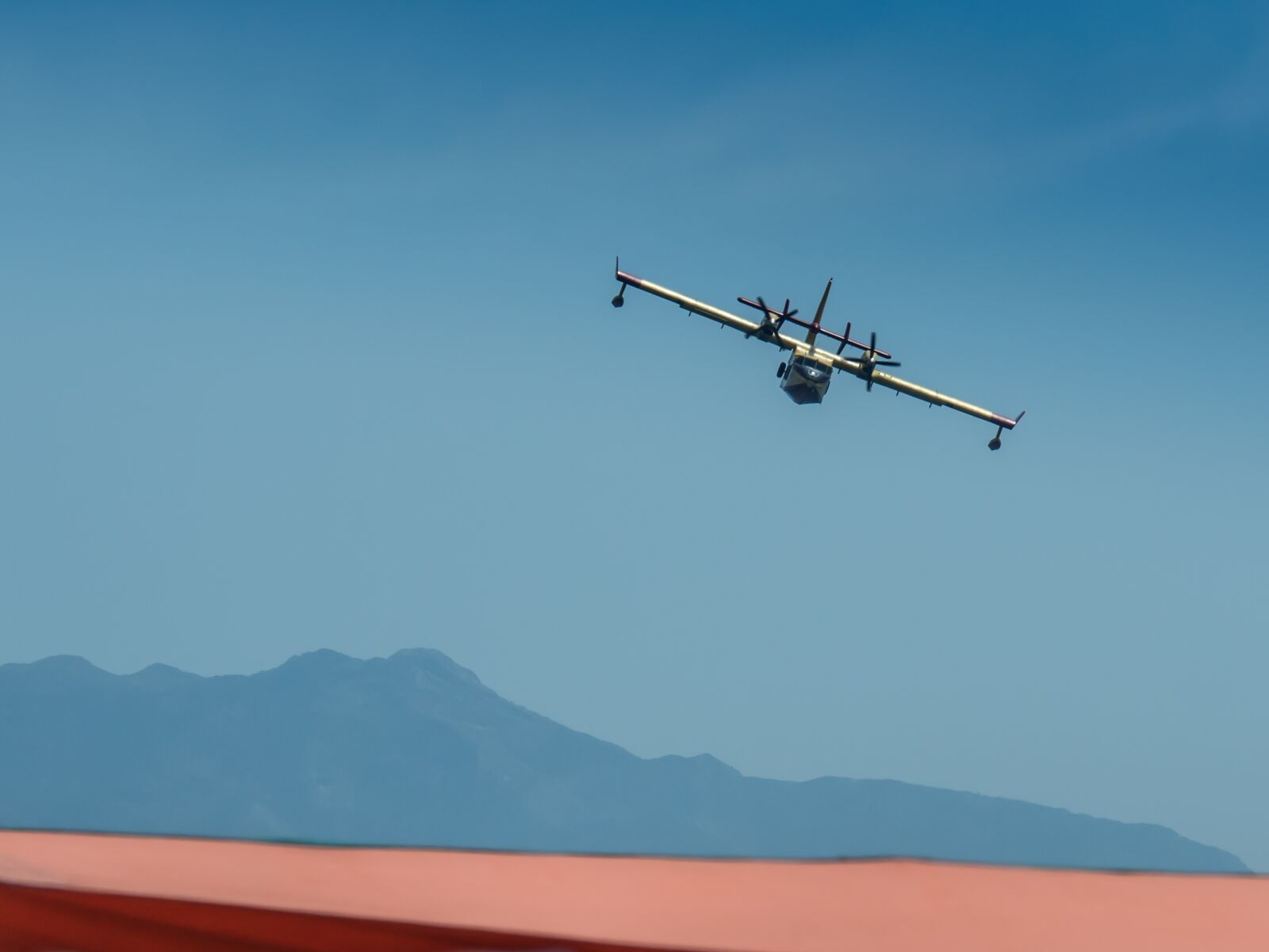 Olympus OM-D E-M5 II sample photo. Air festival, flight, aircraft photography