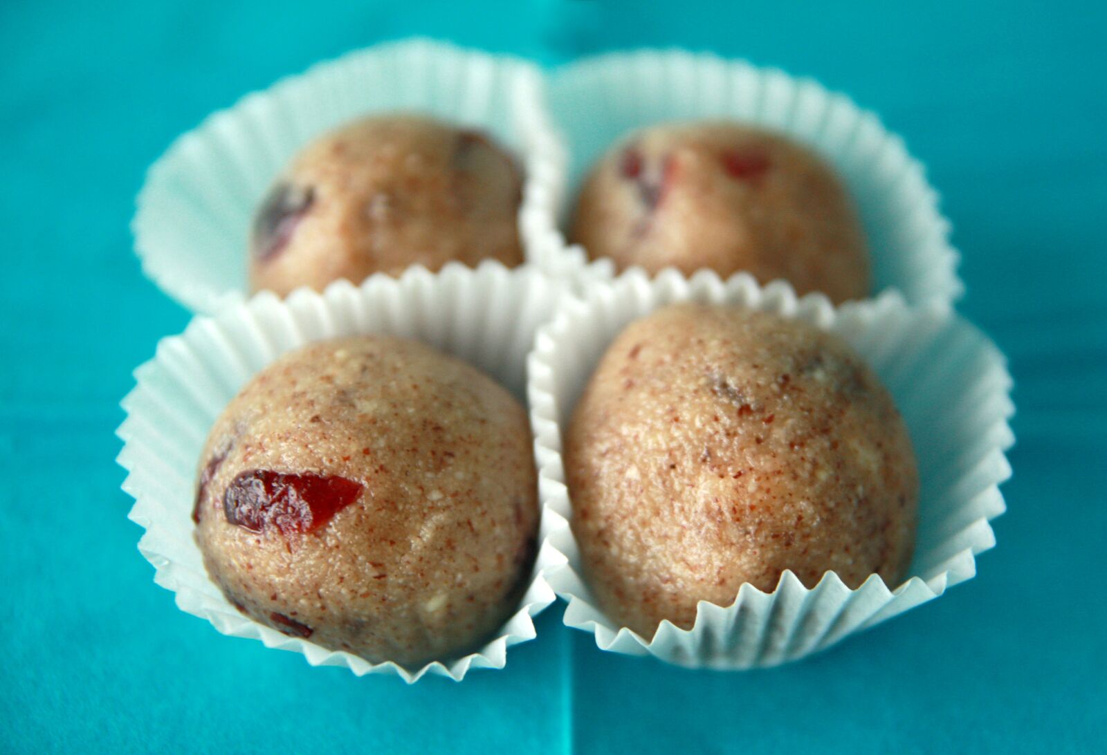 Canon EOS 450D (EOS Rebel XSi / EOS Kiss X2) sample photo. Sweets, healthy, fitness photography