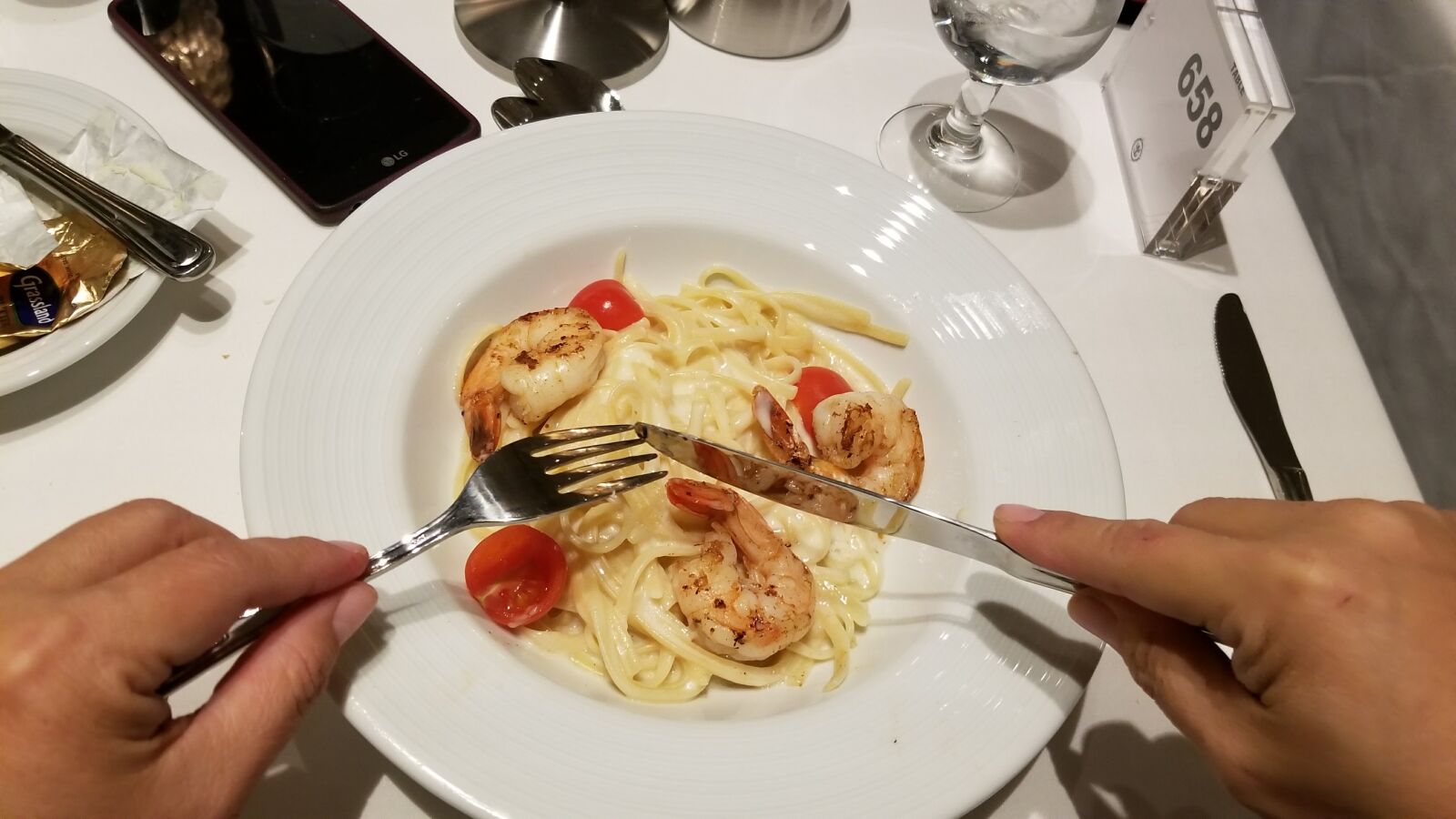 Samsung Galaxy S8 sample photo. Pasta, shrimp, seafood photography
