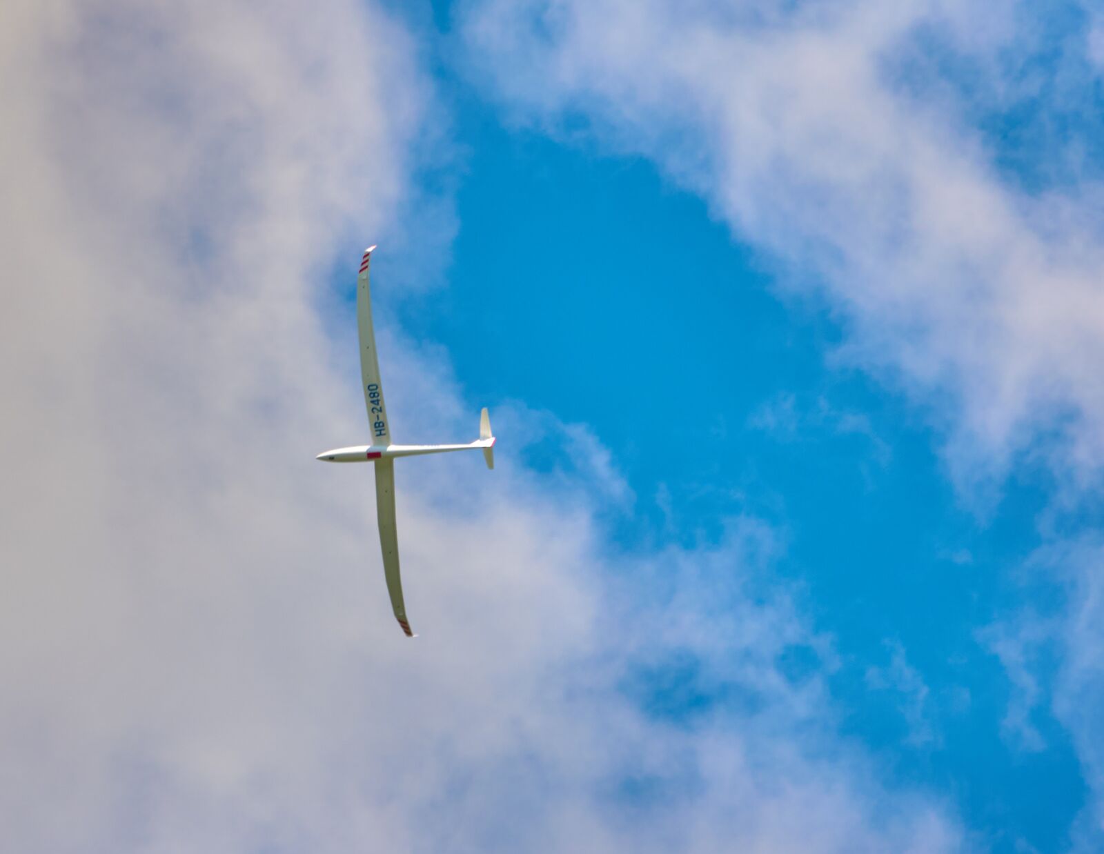 Sony Cyber-shot DSC-RX10 IV sample photo. Aircraft, sky, sailor photography