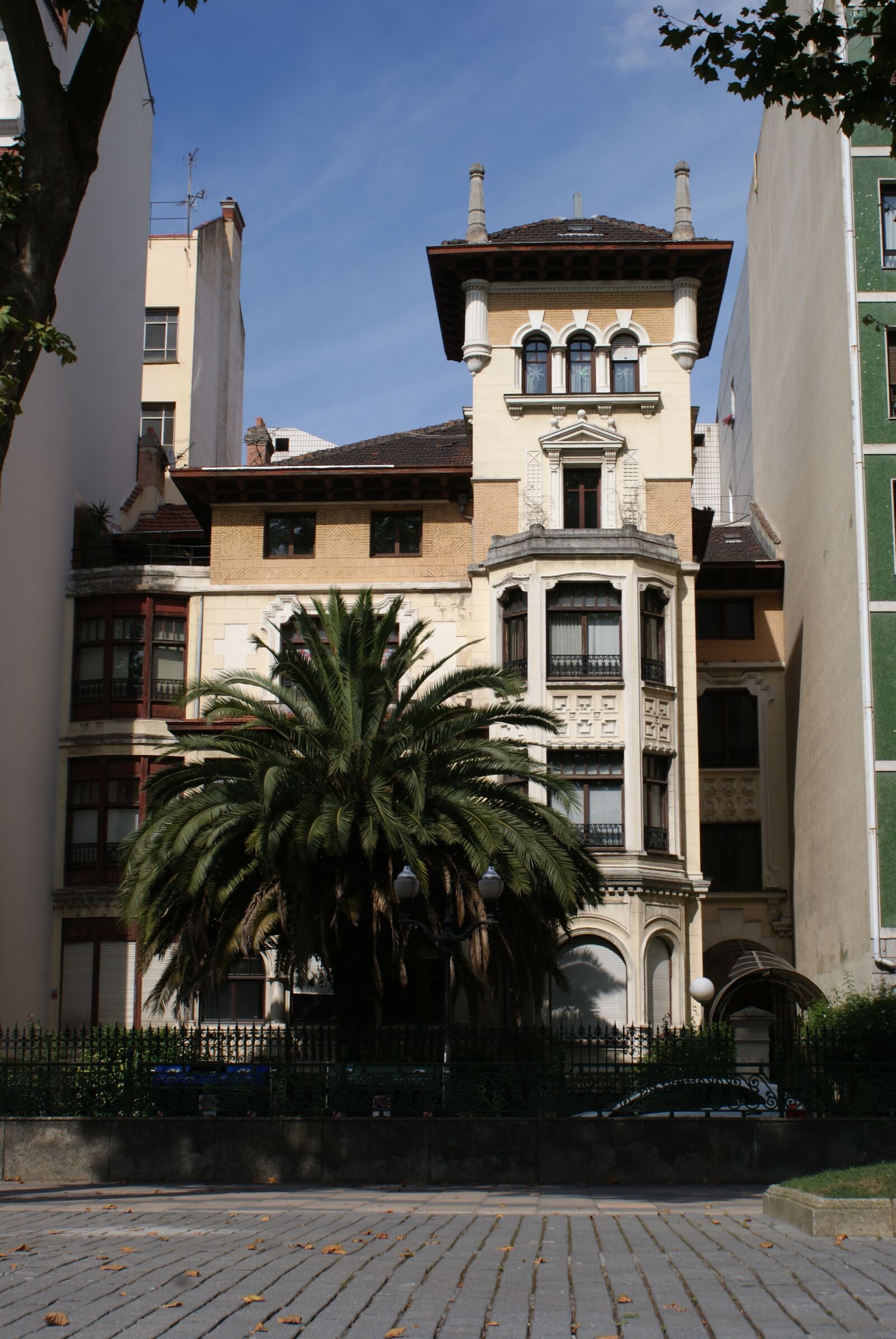 Sony Alpha DSLR-A300 sample photo. Bilbao, euskadi, vizcaya photography