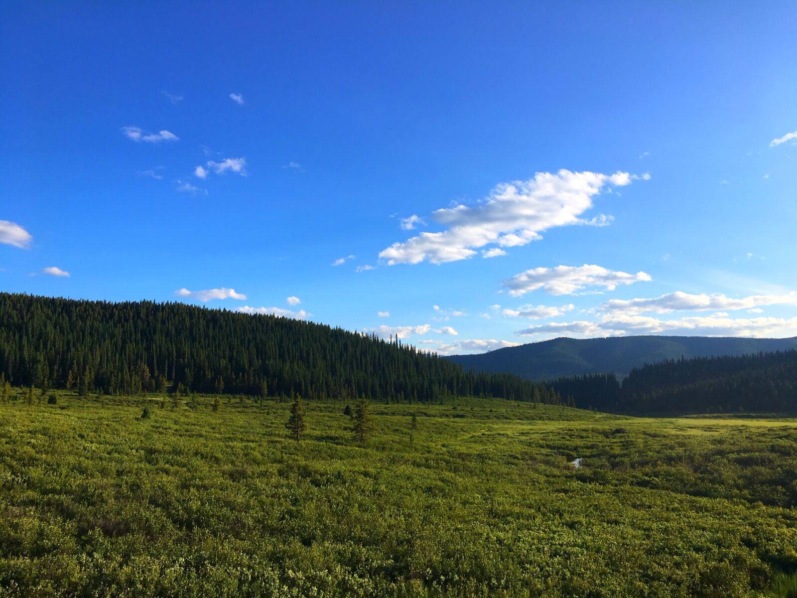 Apple iPhone 6s sample photo. Sun, mountains, summer photography