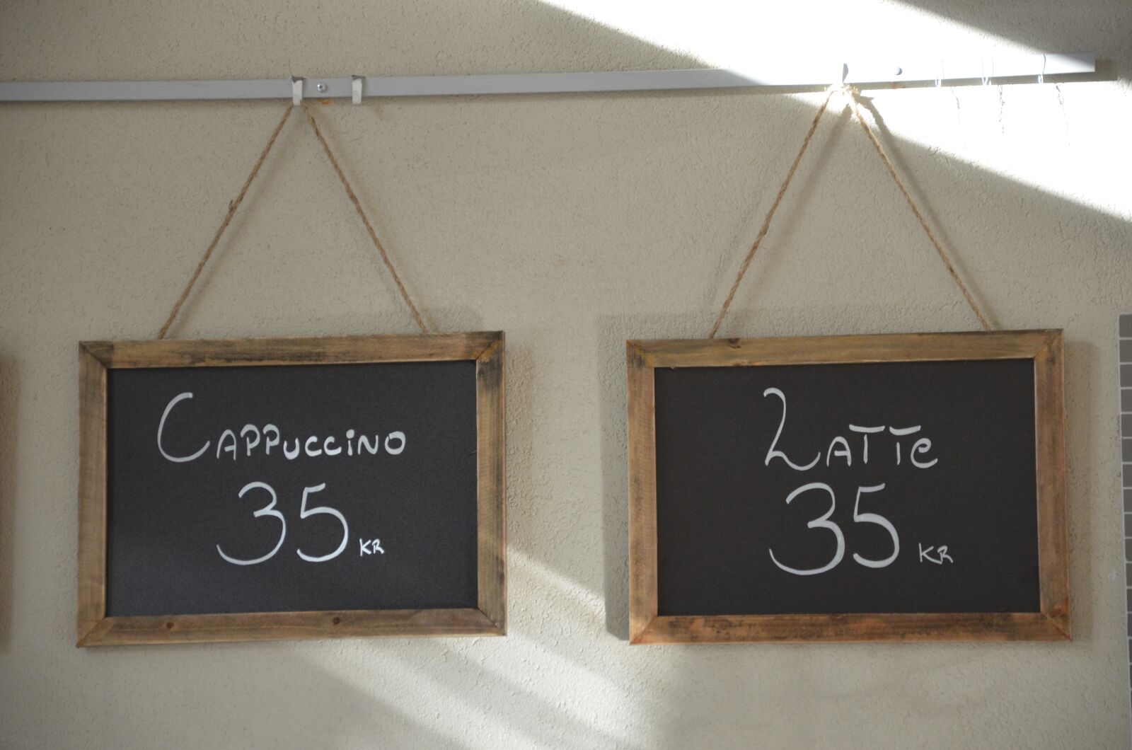 Nikon D7000 sample photo. Coffee, café, sign photography
