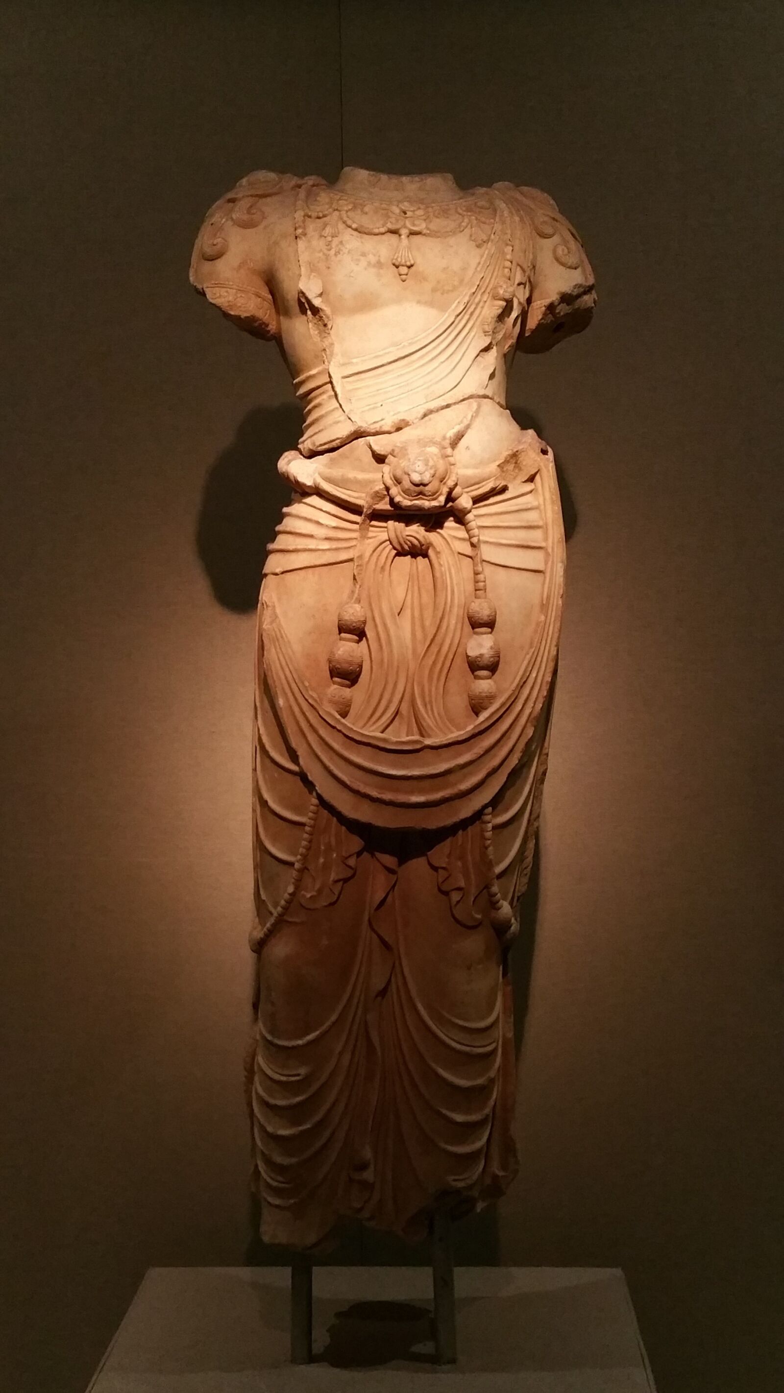 Samsung Galaxy Note4 sample photo. Chinese buddha, close-up, close-range photography
