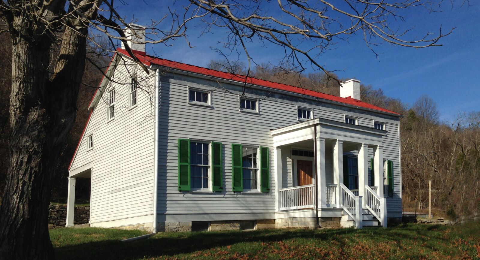iPhone 5c back camera 4.12mm f/2.4 sample photo. Farm house, indiana, culture photography