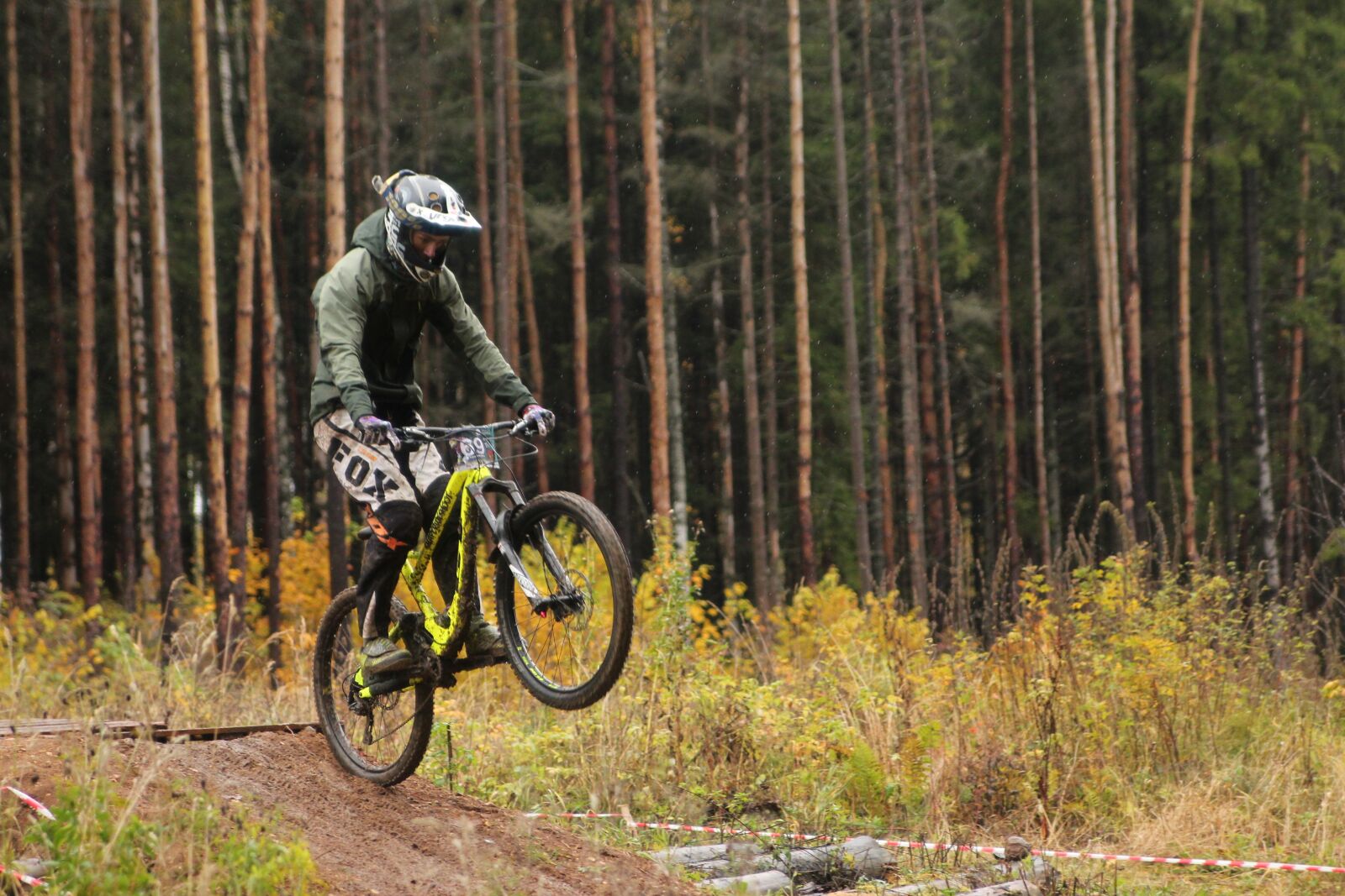 Canon EOS 600D (Rebel EOS T3i / EOS Kiss X5) sample photo. Sports, bike, mountain bike photography
