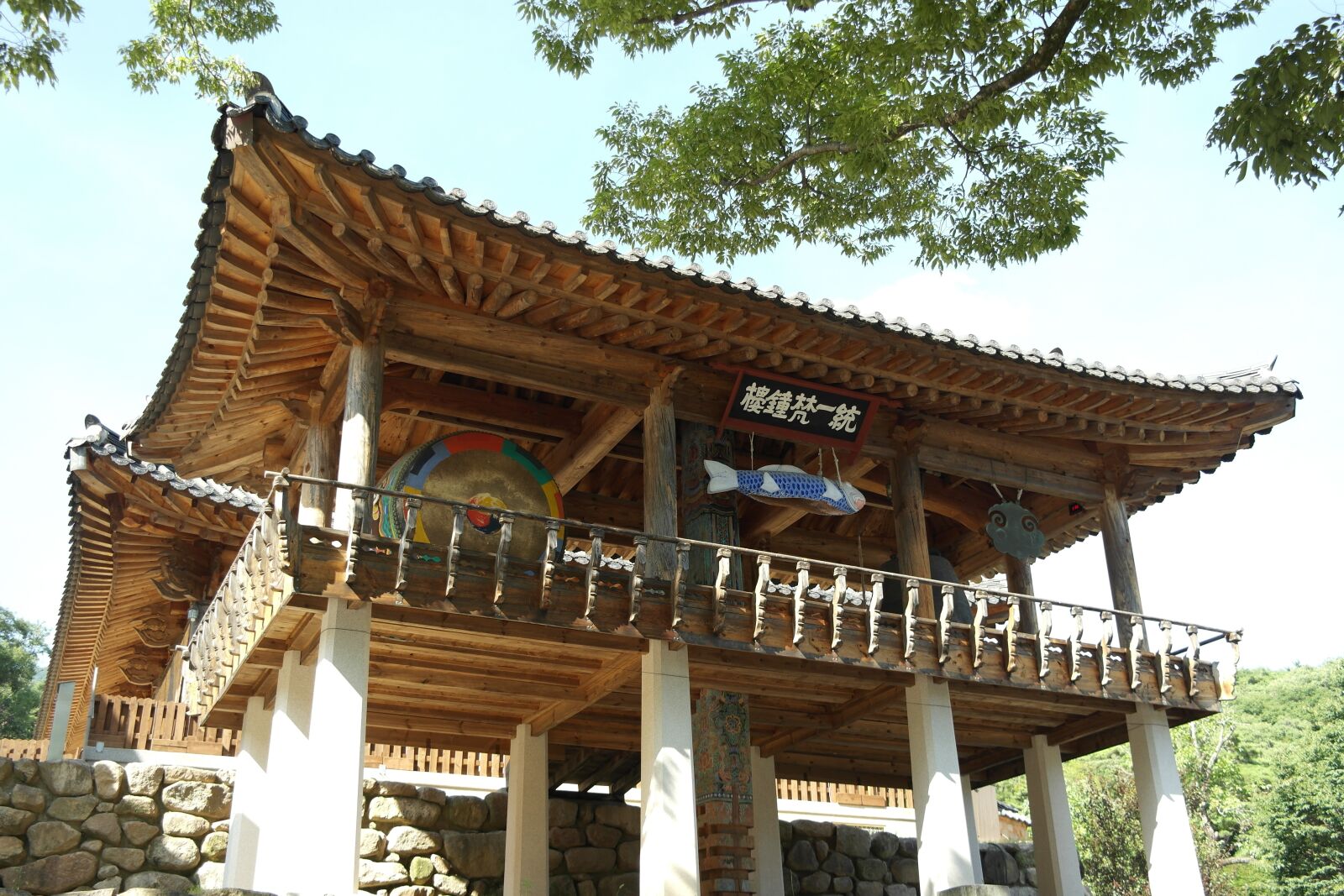 Samsung NX200 sample photo. Daegu, section, south korea photography