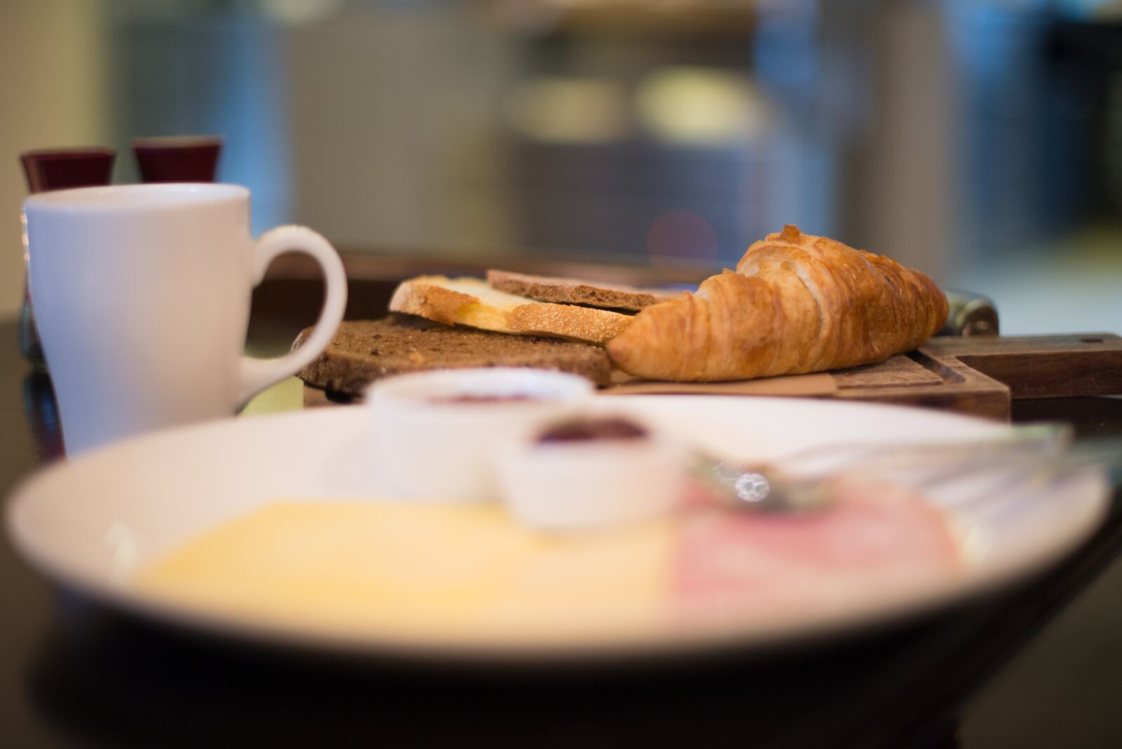 Nikon D600 sample photo. Breakfast, croissant, coffee photography