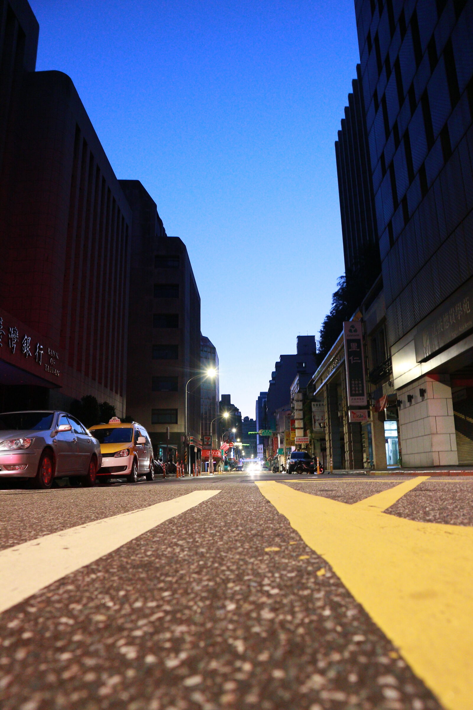 Canon EOS M sample photo. View, of, city, street photography