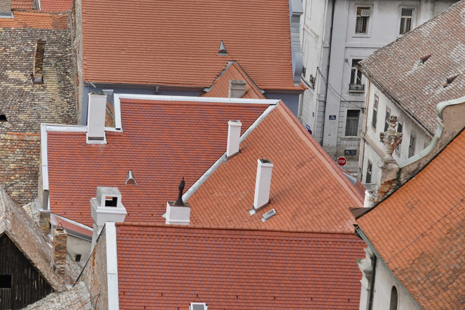 Nikon D5500 sample photo. Architecture, roofing, roof, tile photography