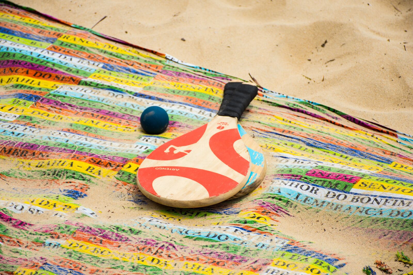 Nikon D7200 sample photo. Sand, racket, beach photography